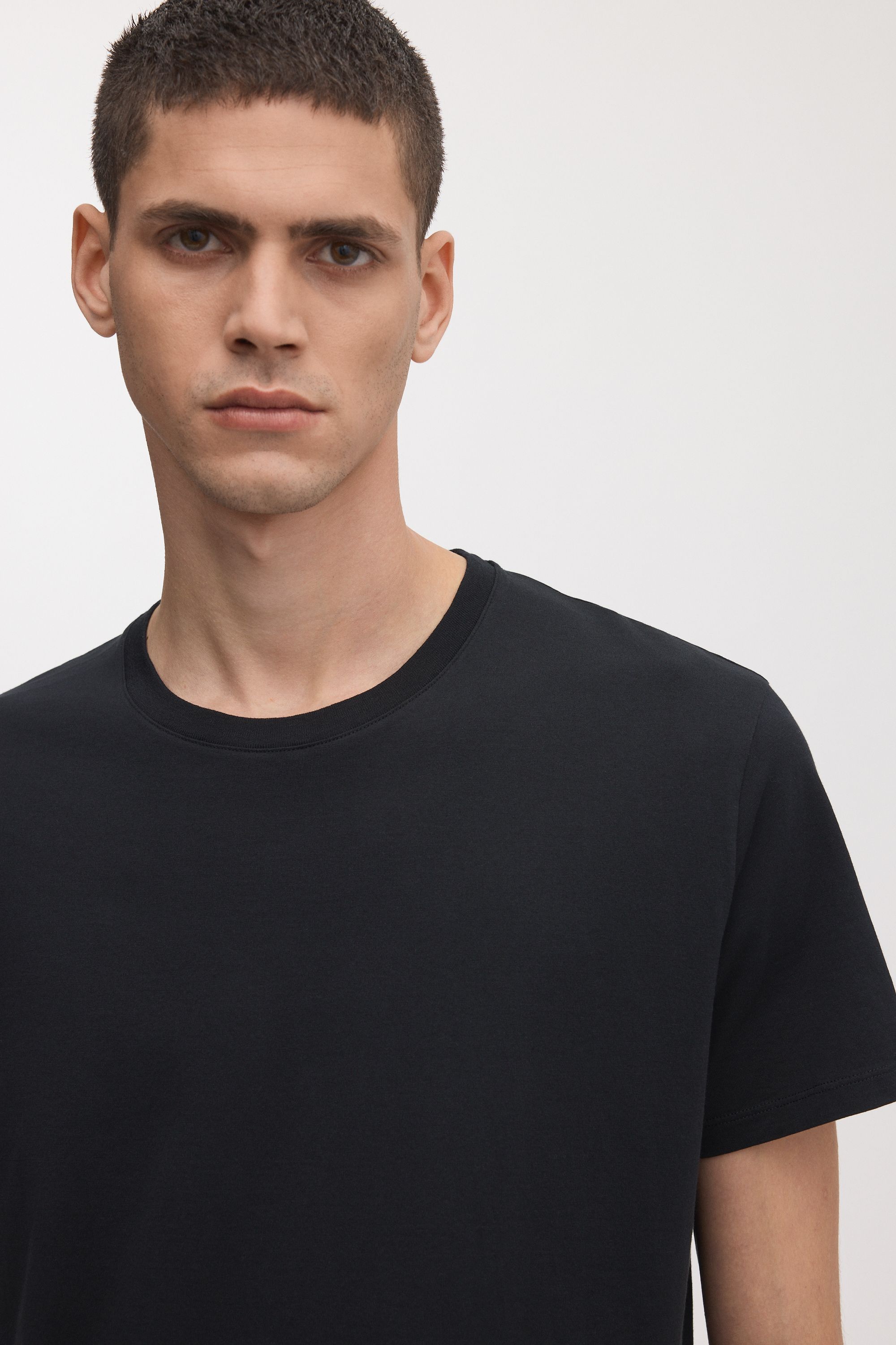 Image number 5 of The Lightweight T-Shirt