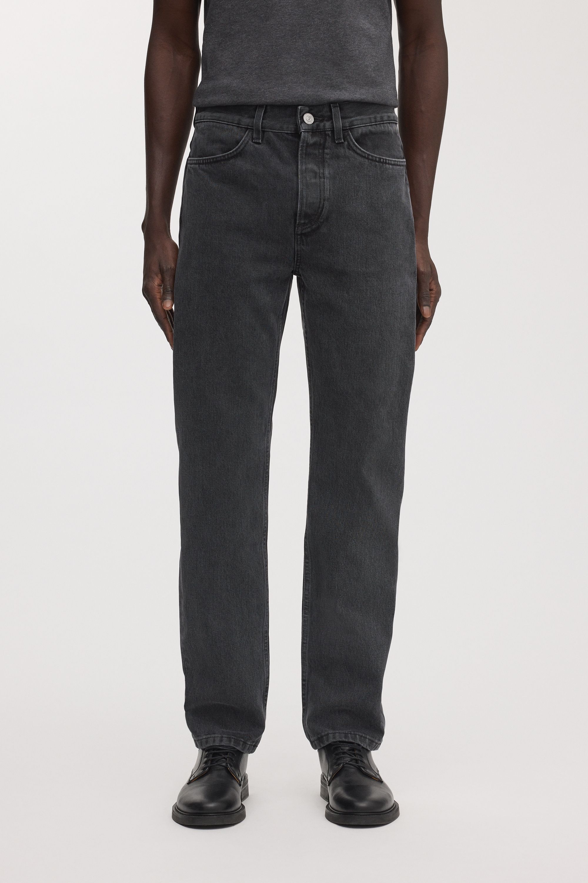 Image number 3 of The Regular Jeans