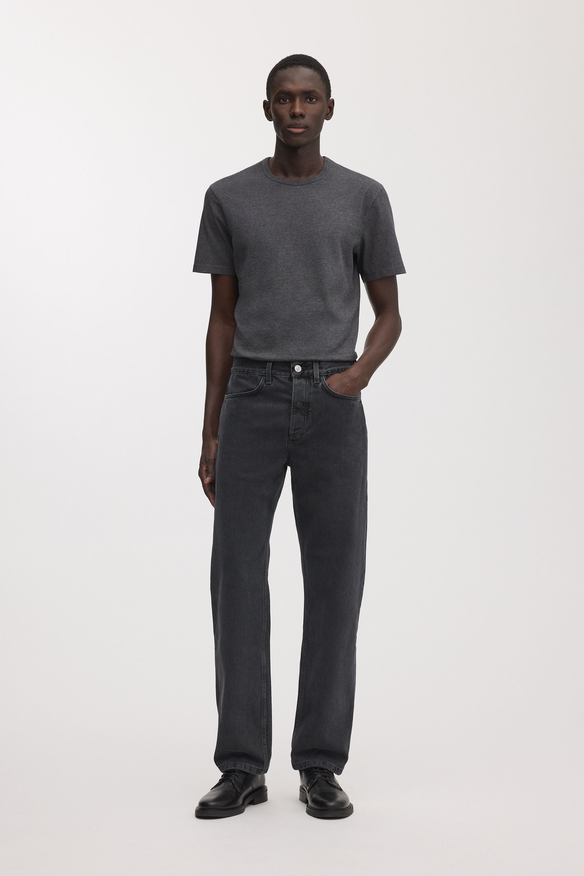 The Loose Jeans