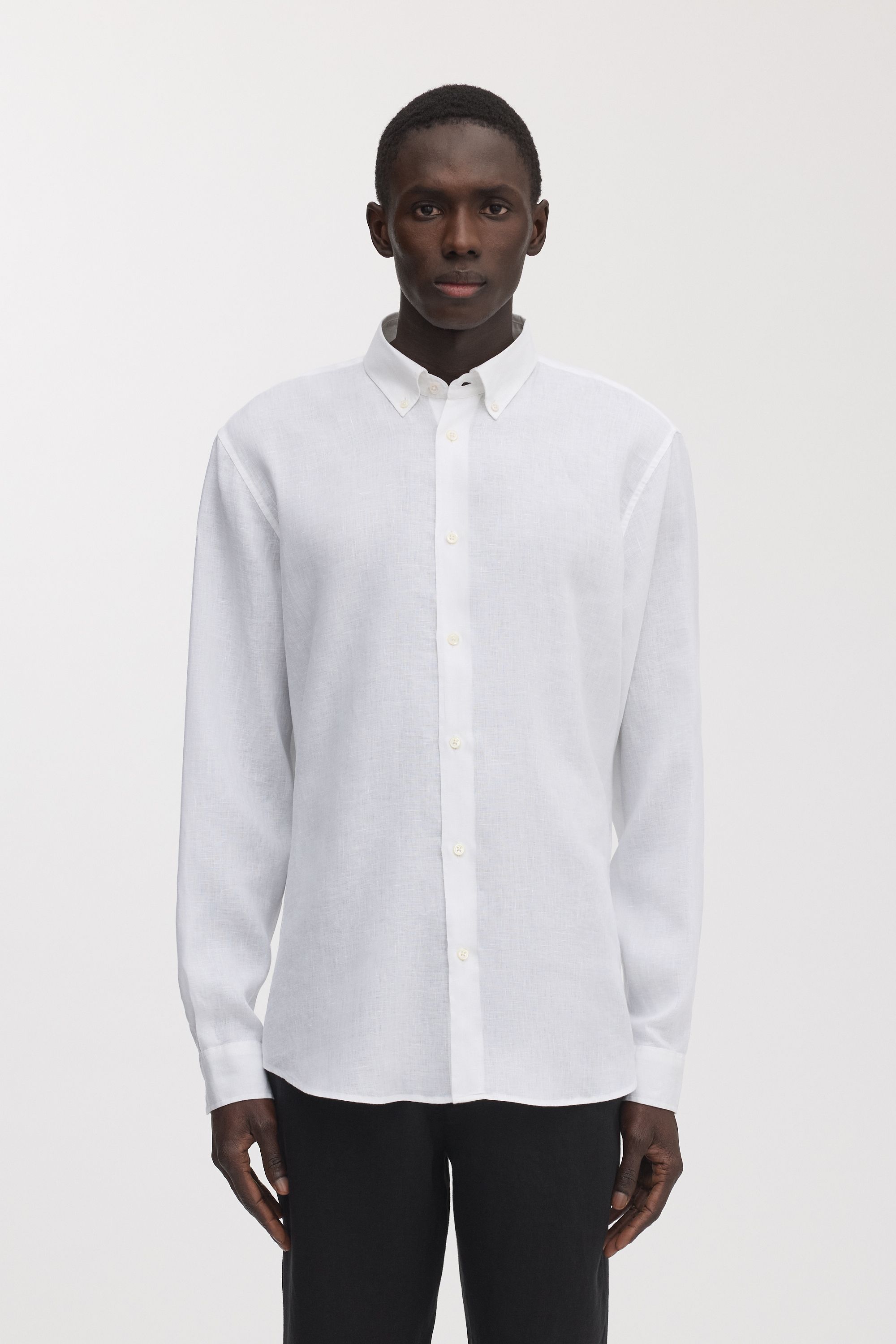 Image number 2 of The Linen Shirt