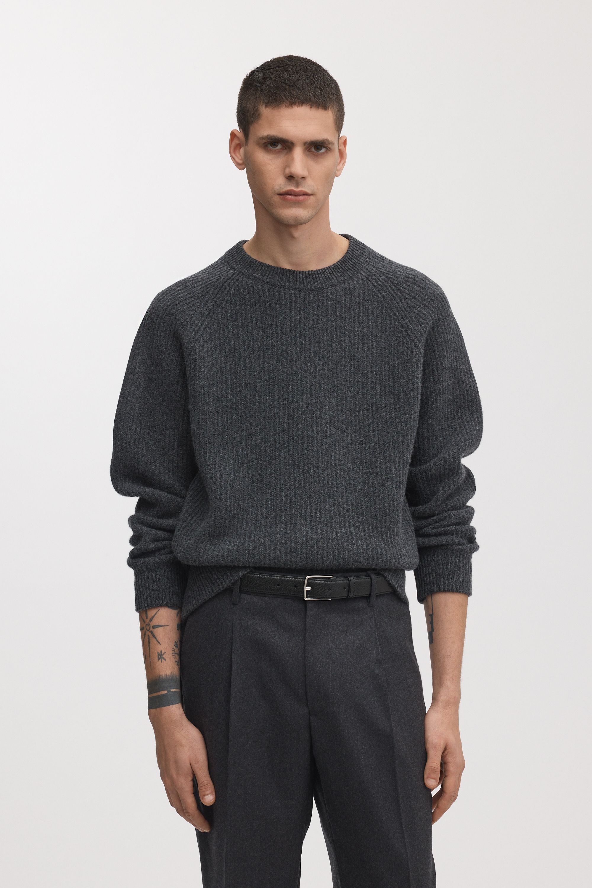 Image number 2 of The Heavy Wool Sweater