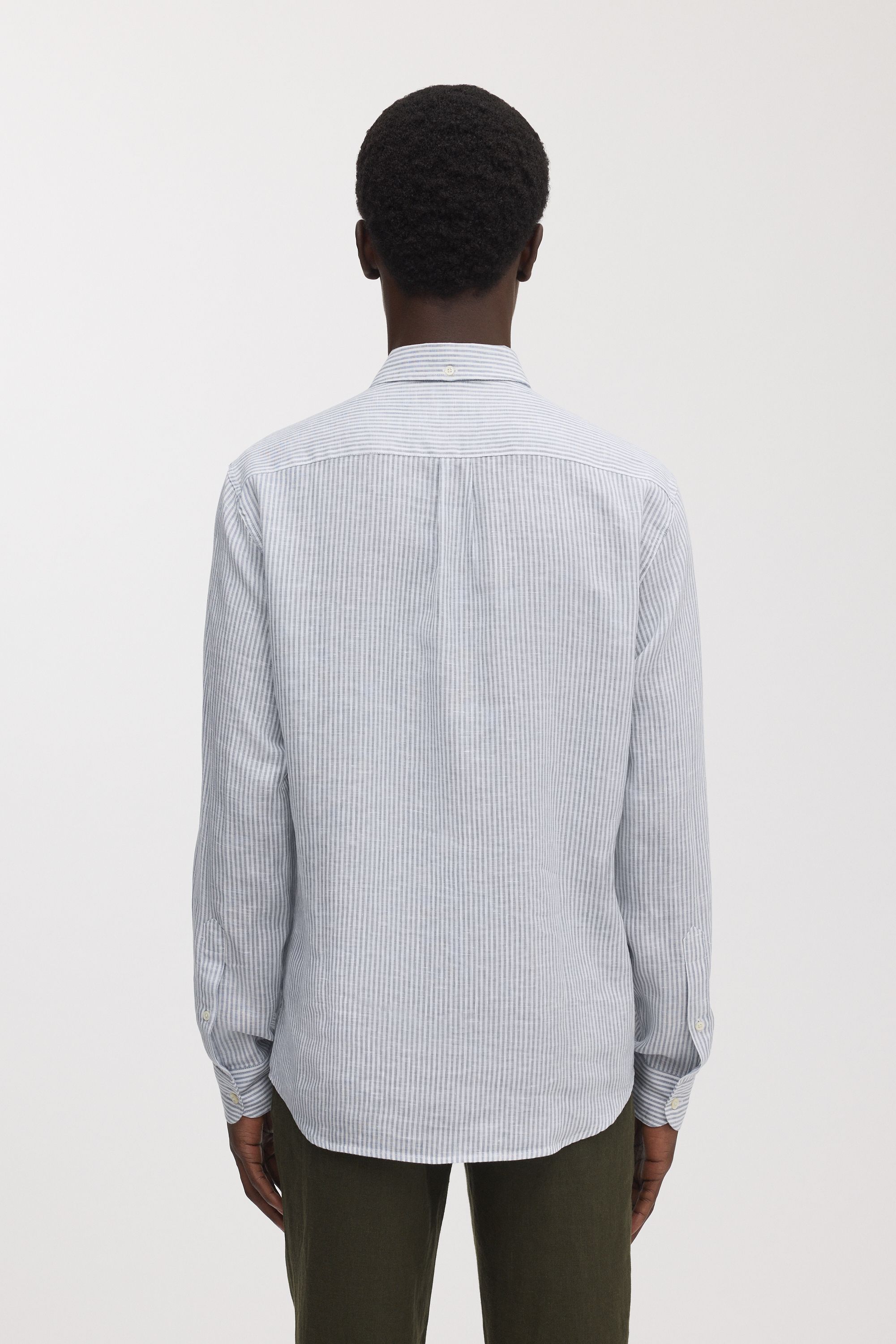 Image number 4 of The Linen Shirt