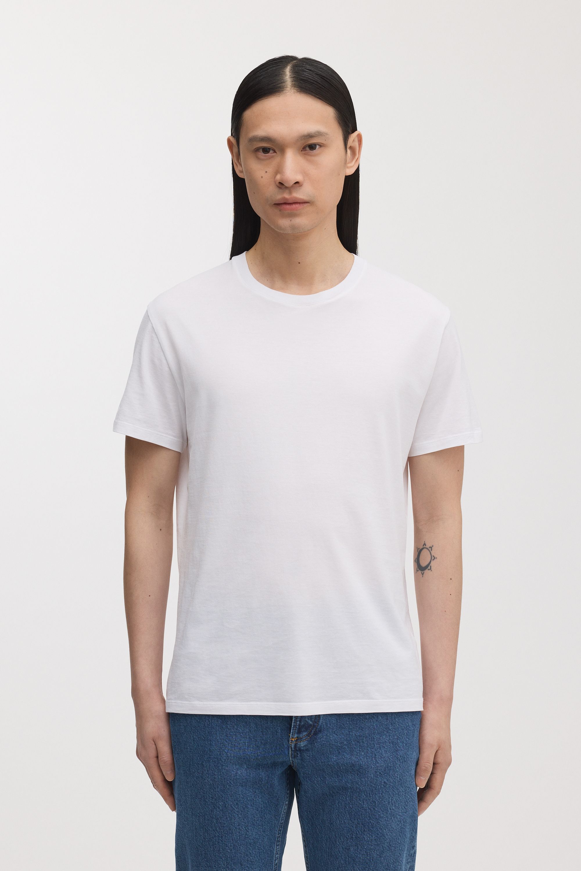 Image number 2 of The Lightweight T-Shirt