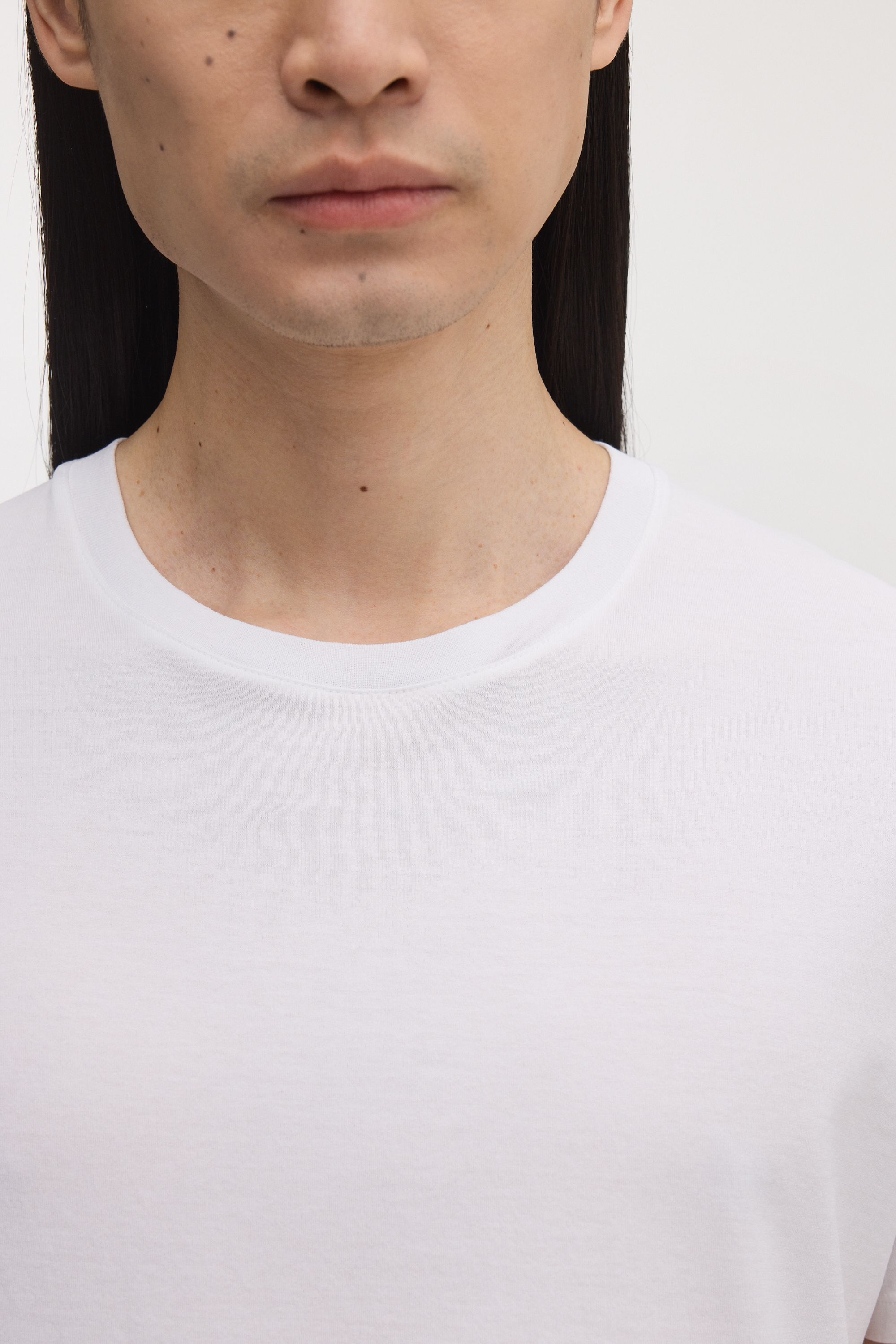 Image number 5 of The Lightweight T-Shirt
