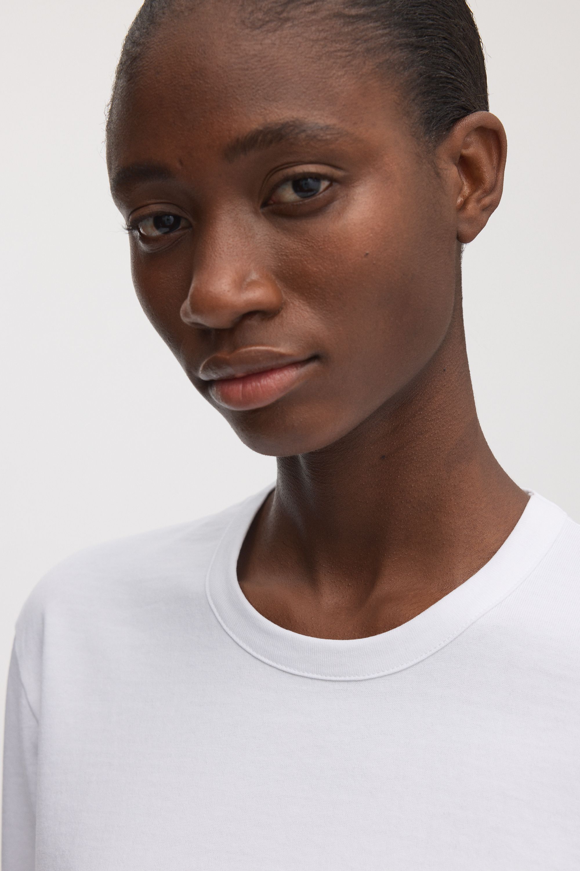 Image number 5 of The Long Sleeve T-Shirt