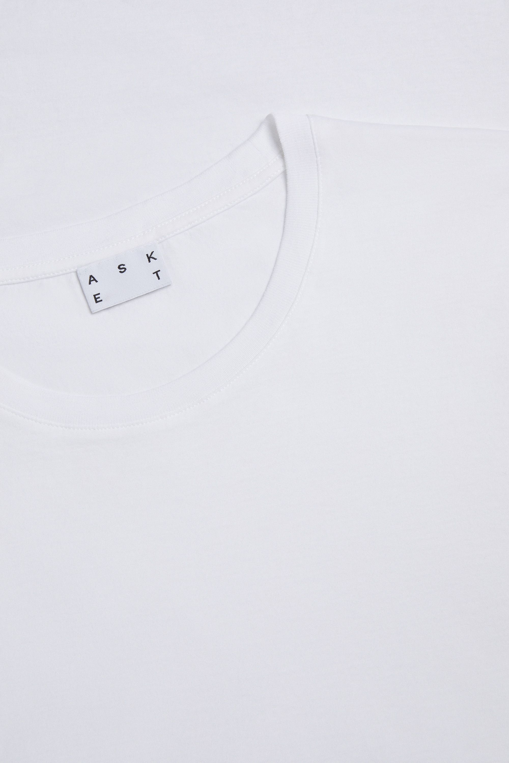 Image number 6 of The Lightweight T-Shirt - Archive 