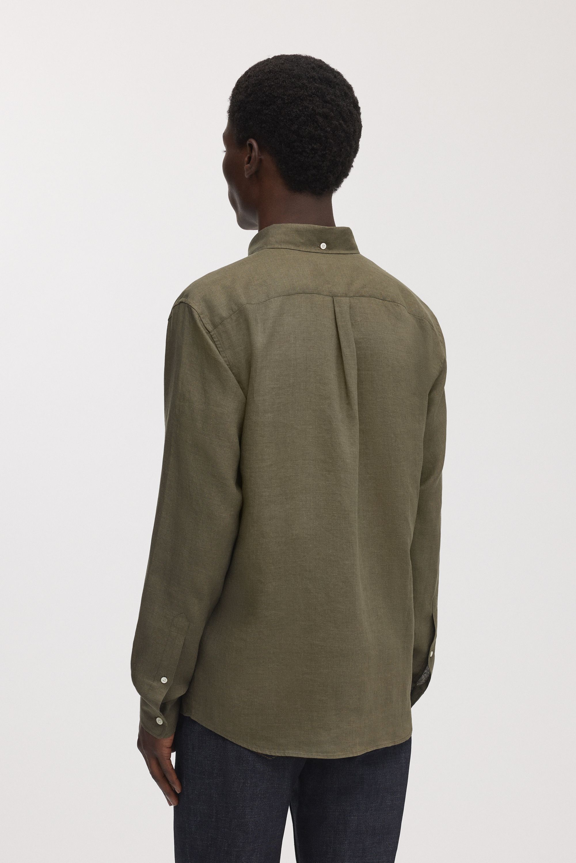 Image number 4 of The Linen Shirt