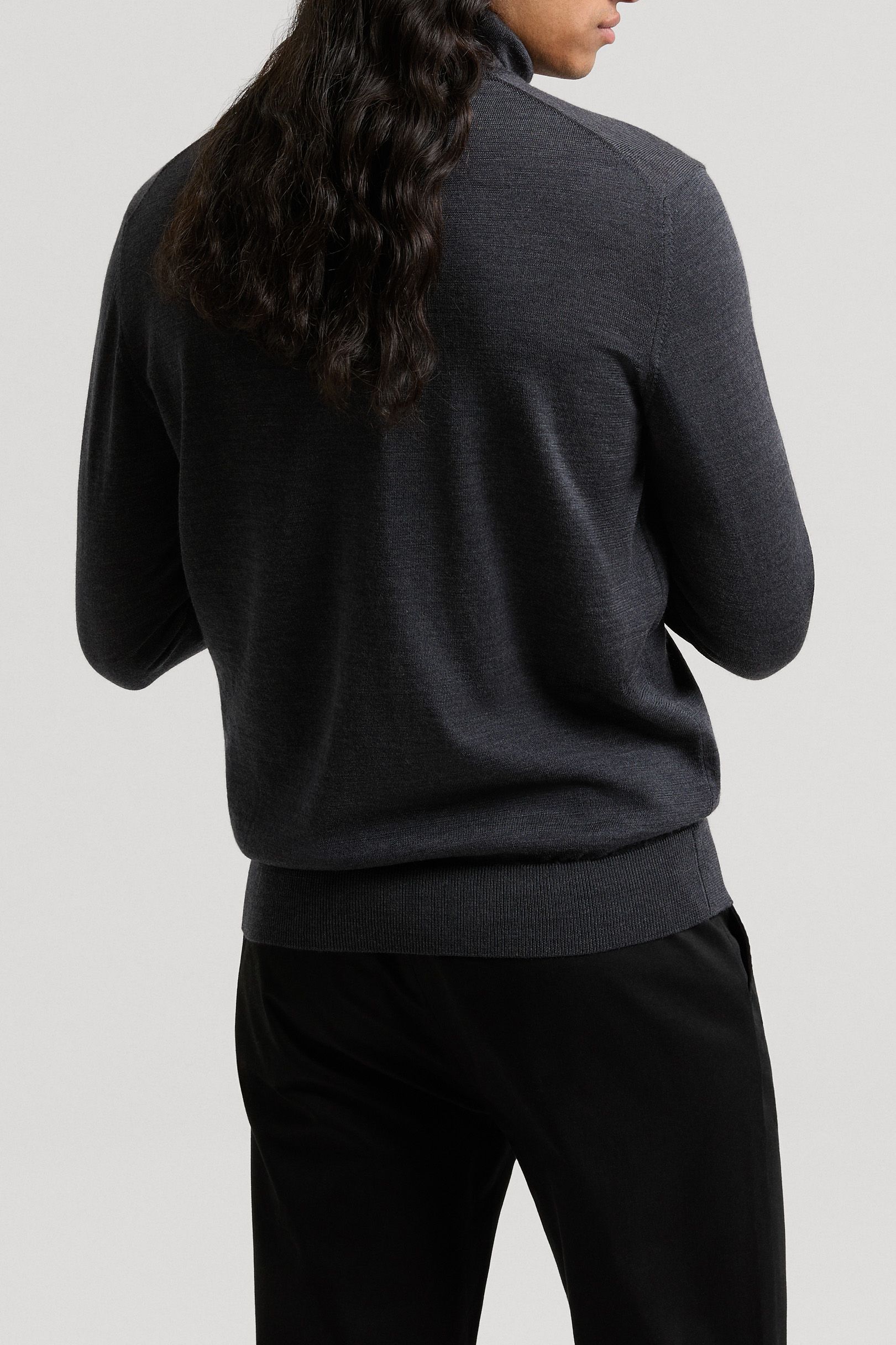 Image number 4 of The Merino Roll Neck - Archive