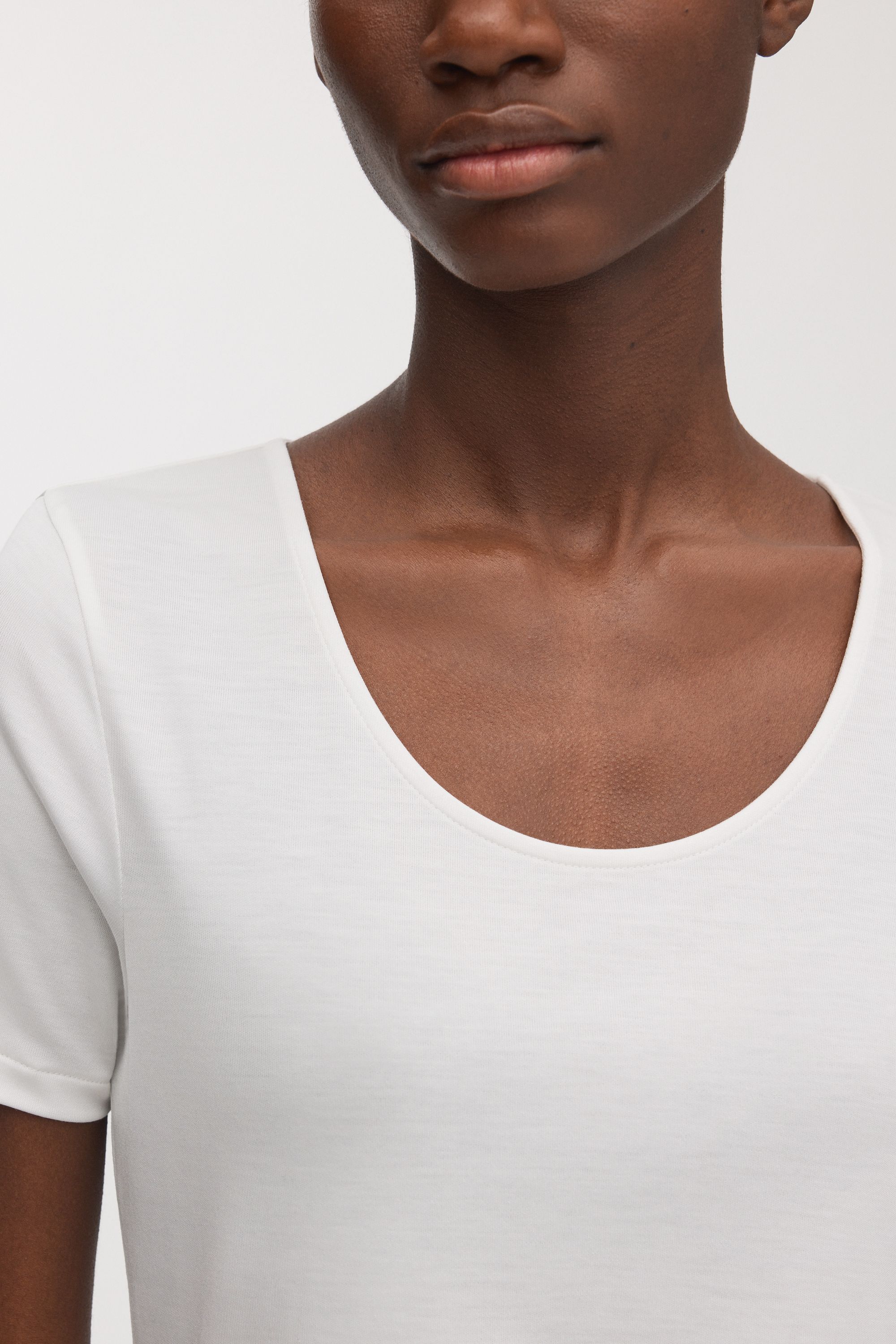 Image number 5 of The Scoop Neck Top