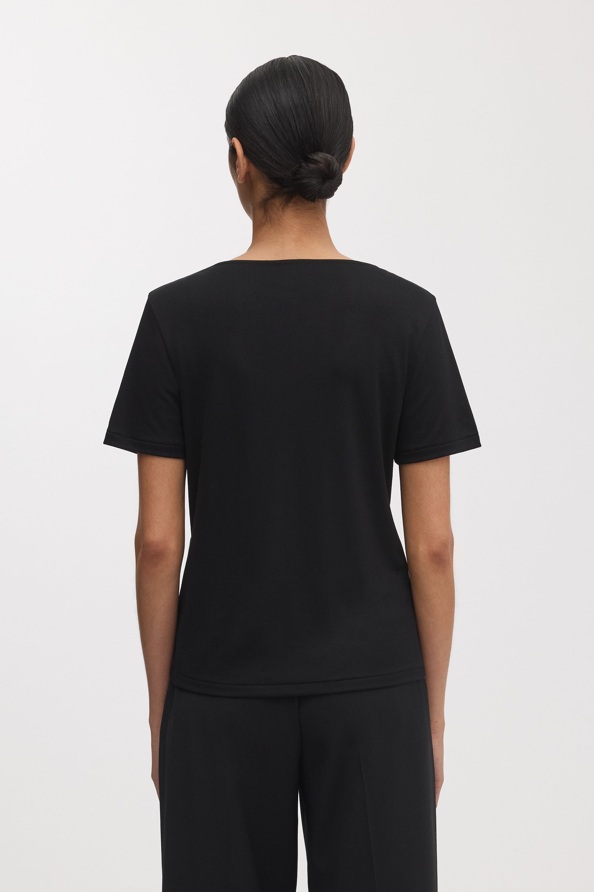 Image number 4 of The Scoop Neck Top