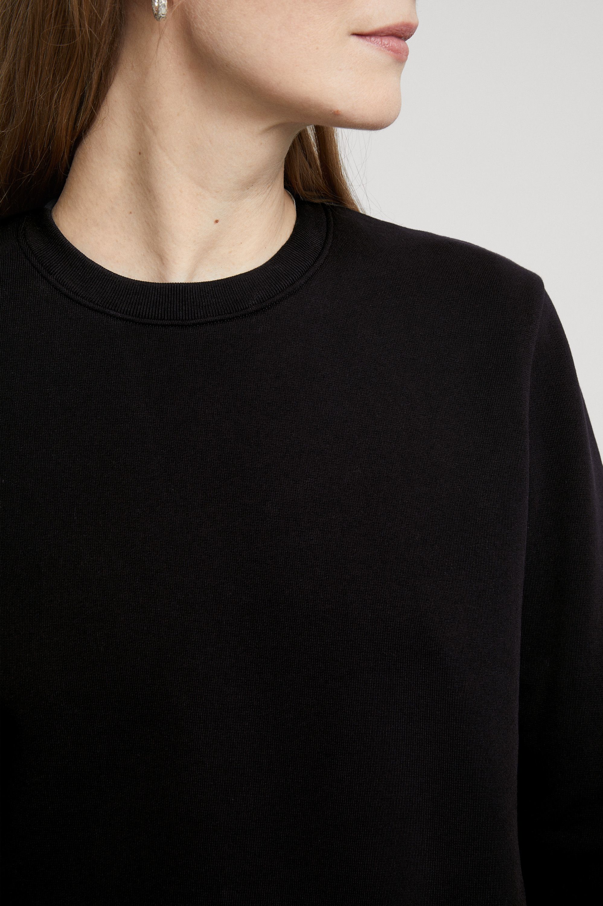 Image number 6 of The Sweatshirt - Archive