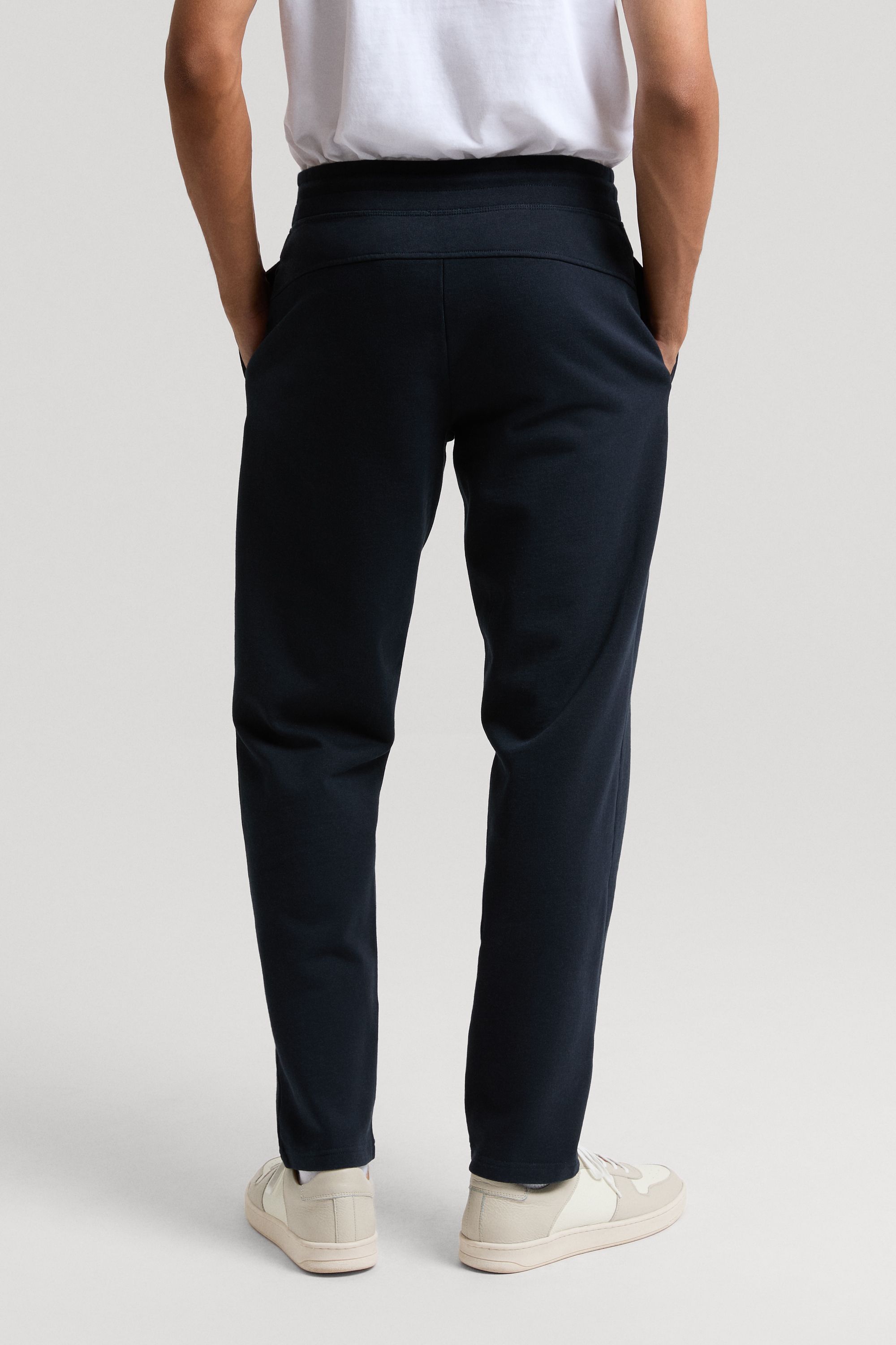 Image number 4 of The Sweatpants v1.0 - Archive