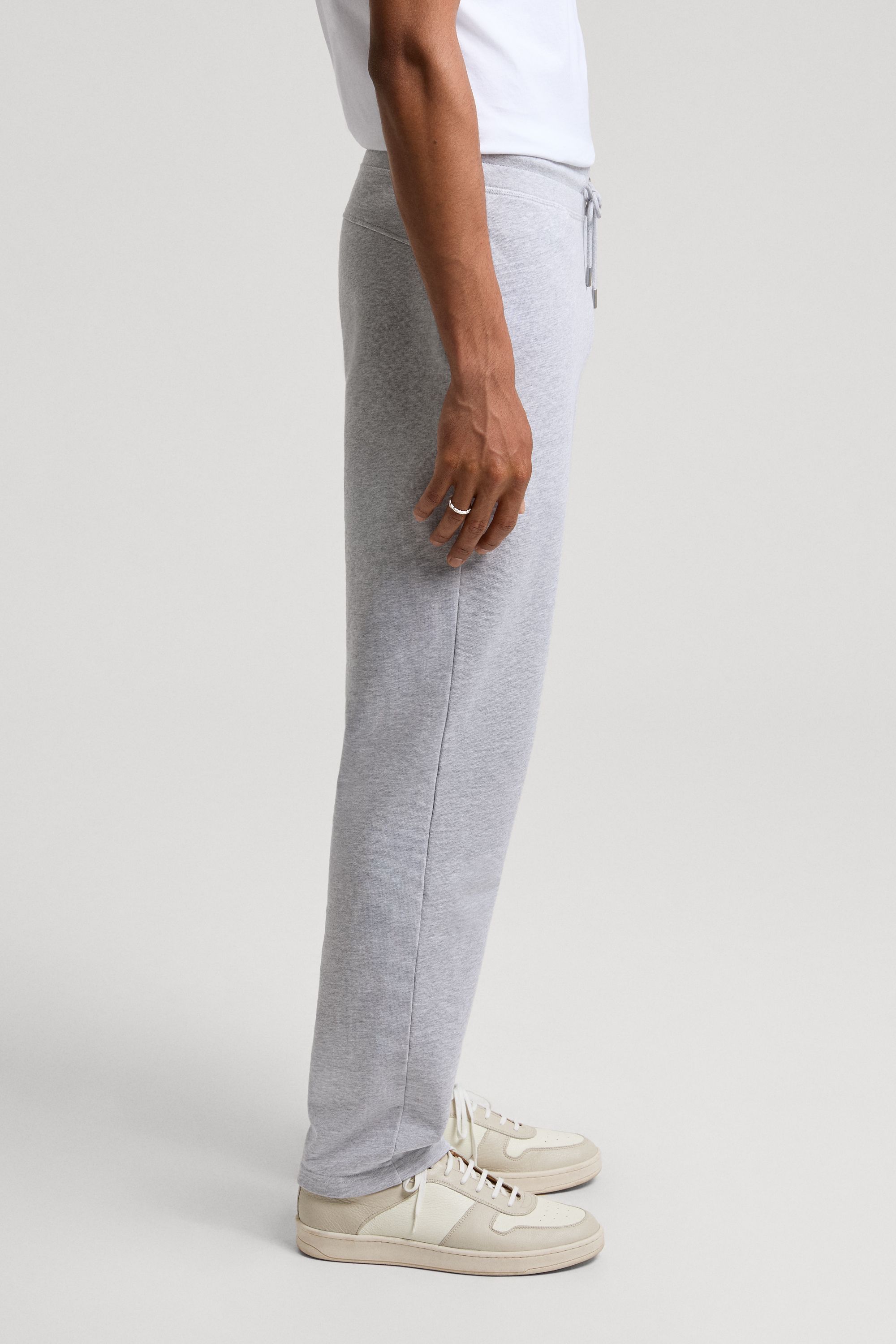 Image number 3 of The Sweatpants v1.0 - Archive