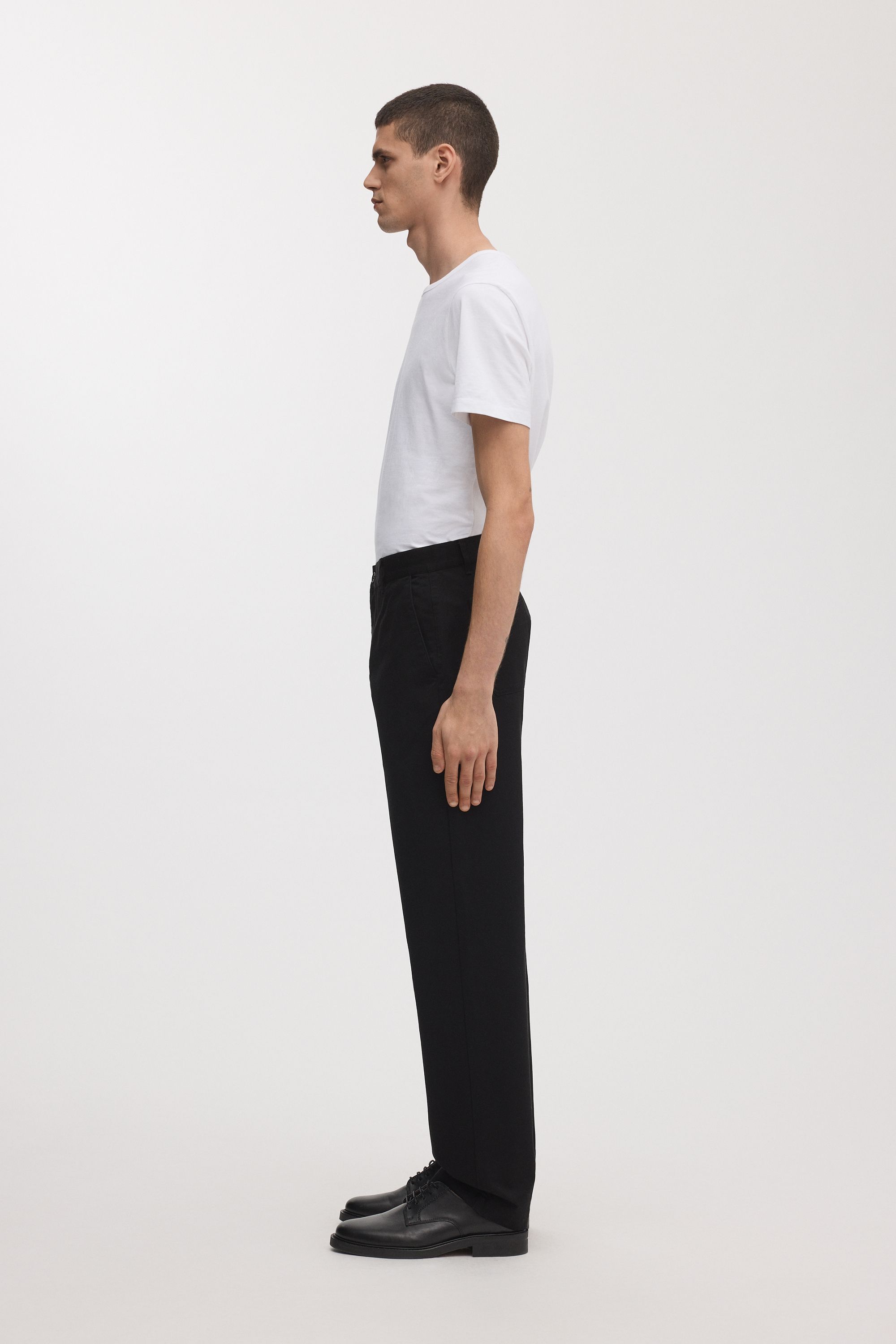 The Loose Twill Chino