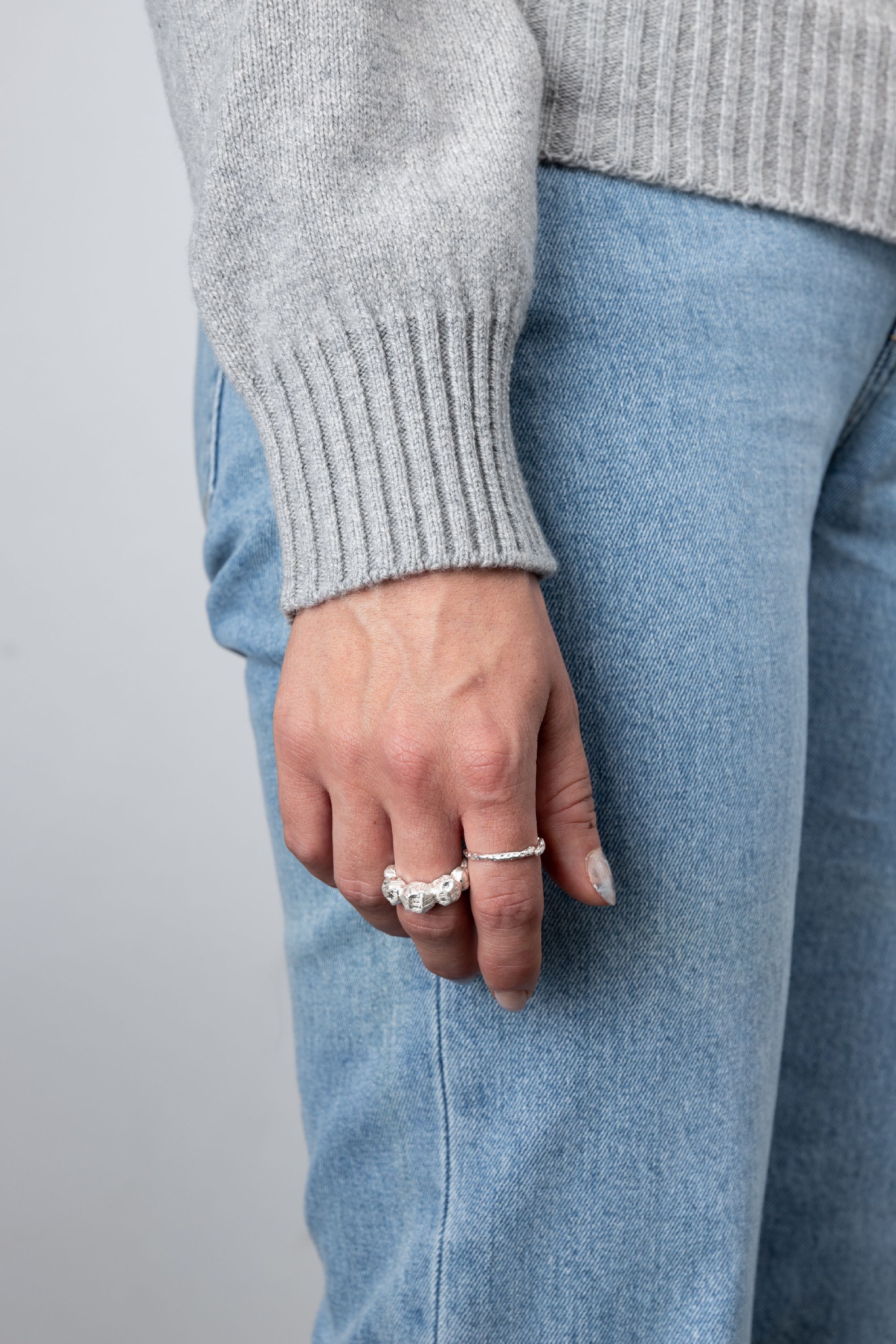 Image number 4 of The Cashmere Sweater - Archive