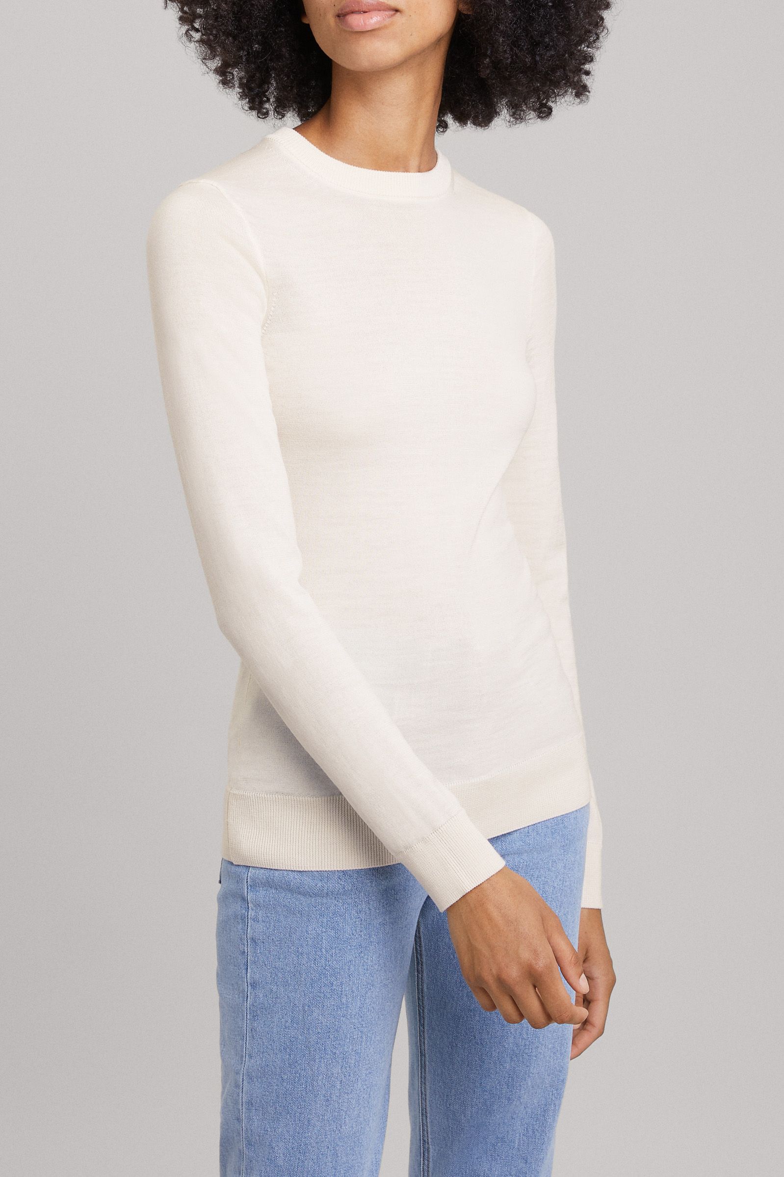Image number 2 of The Merino Crew Neck Sweater - Archive