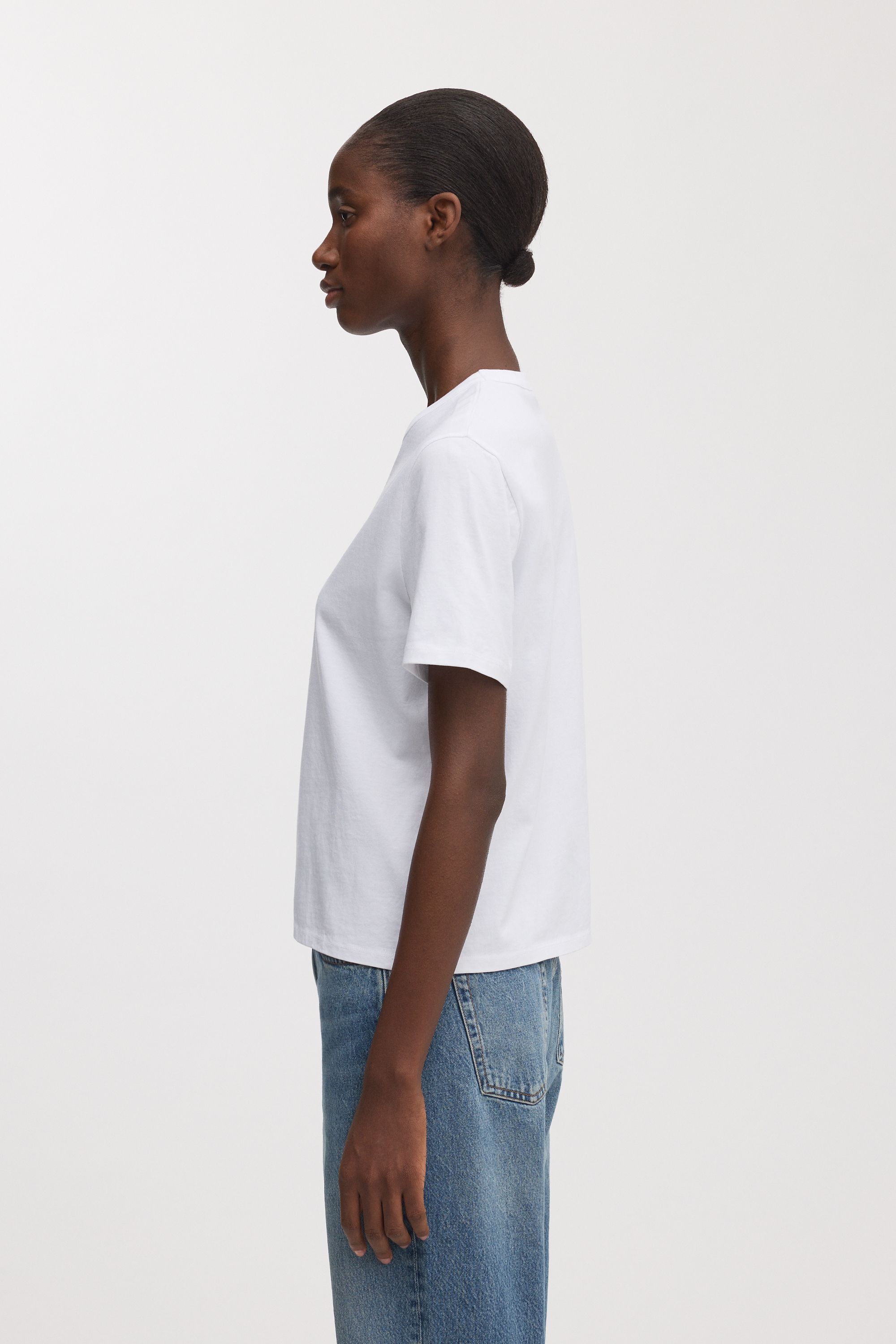 Image number 3 of The T-Shirt