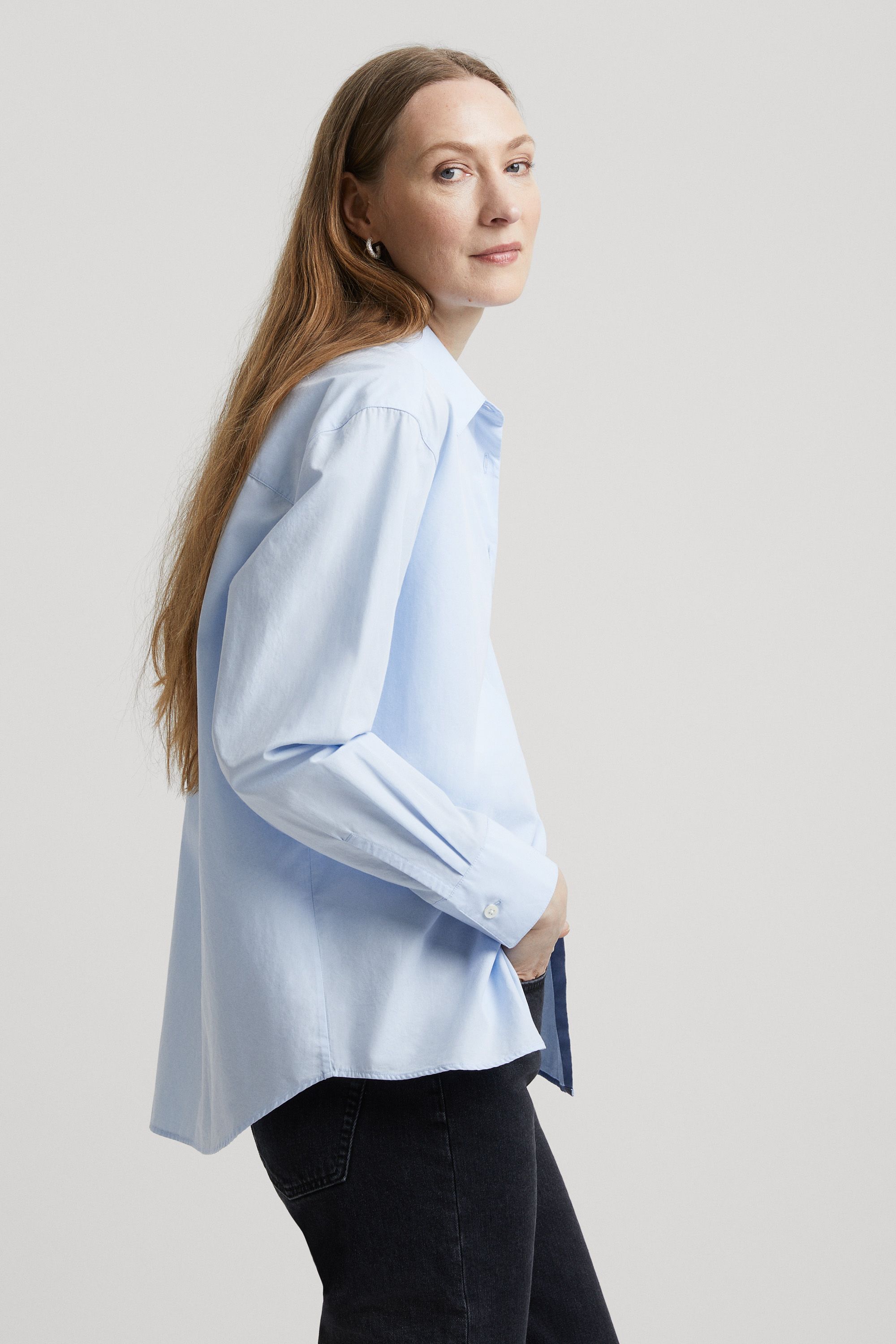 Image number 2 of The Shirt v1.0 - Archive