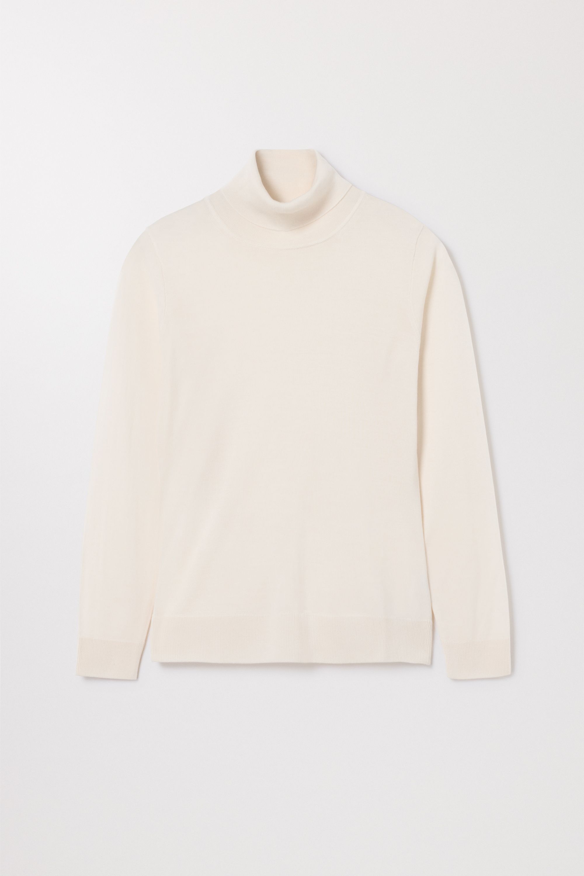 Image number 4 of The Merino Turtleneck