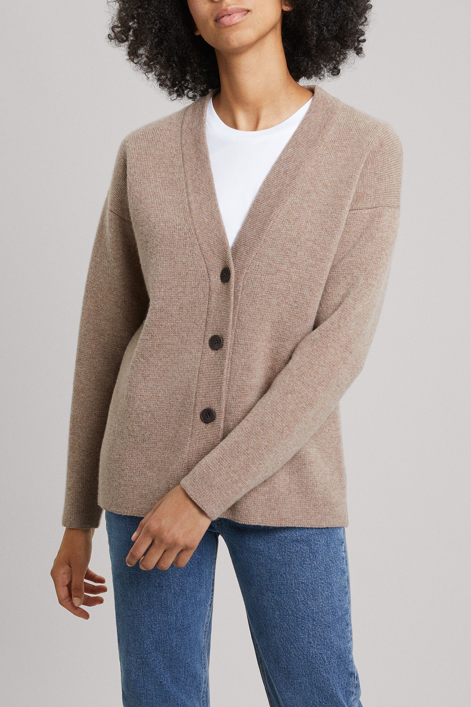 Image number 2 of The Wool Cardigan - Archive