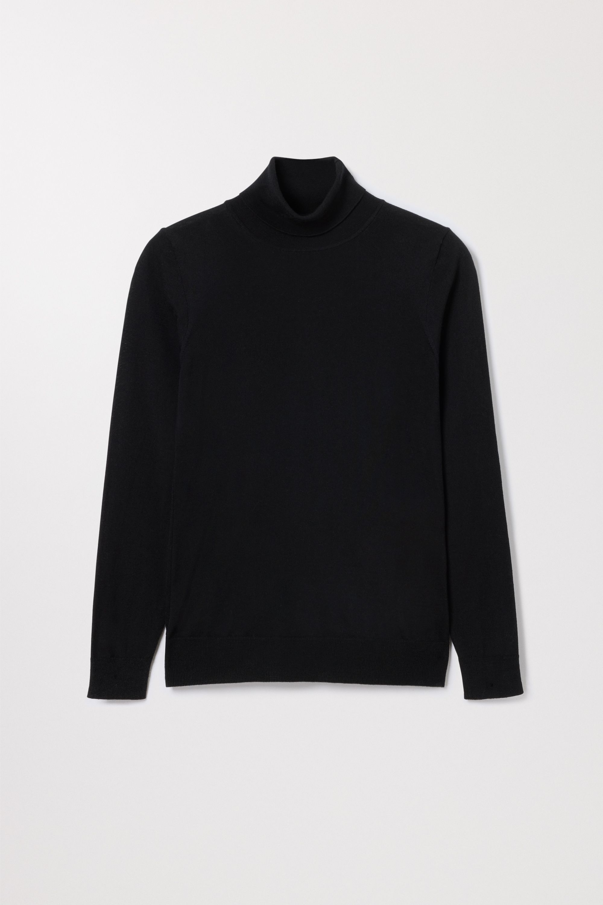 The Merino Turtleneck