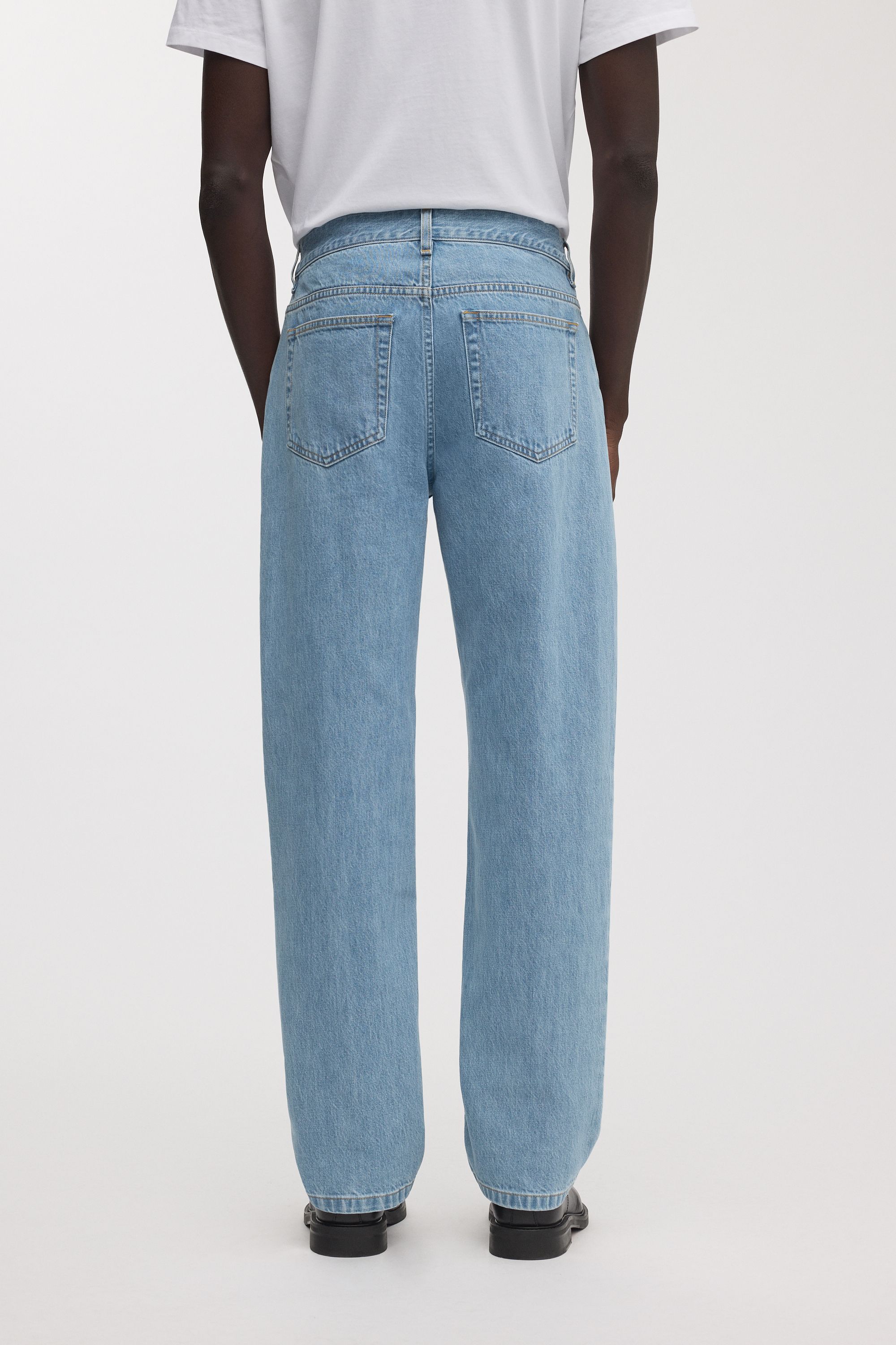 Image number 4 of The Loose Jeans