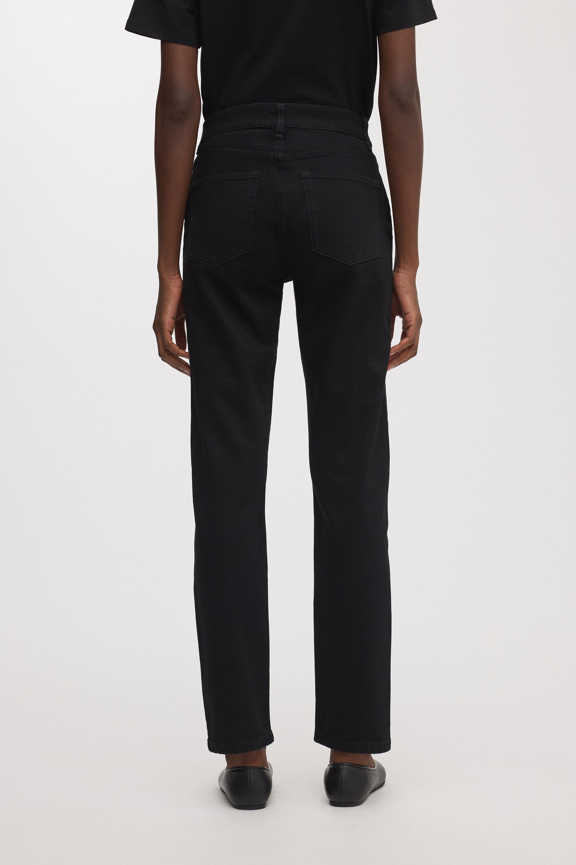 Image number 2 of The Standard Jeans