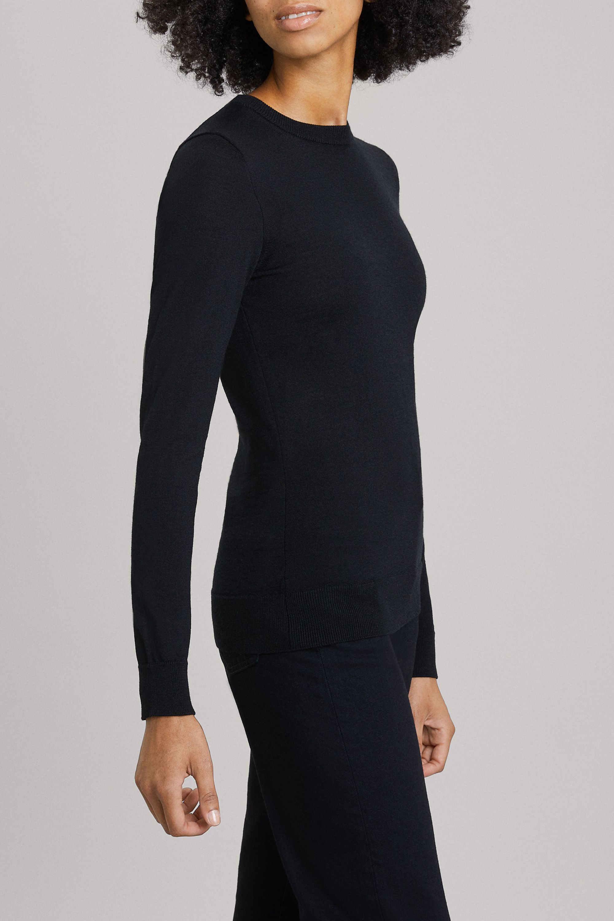 Image number 3 of The Merino Crew Neck Sweater - Archive