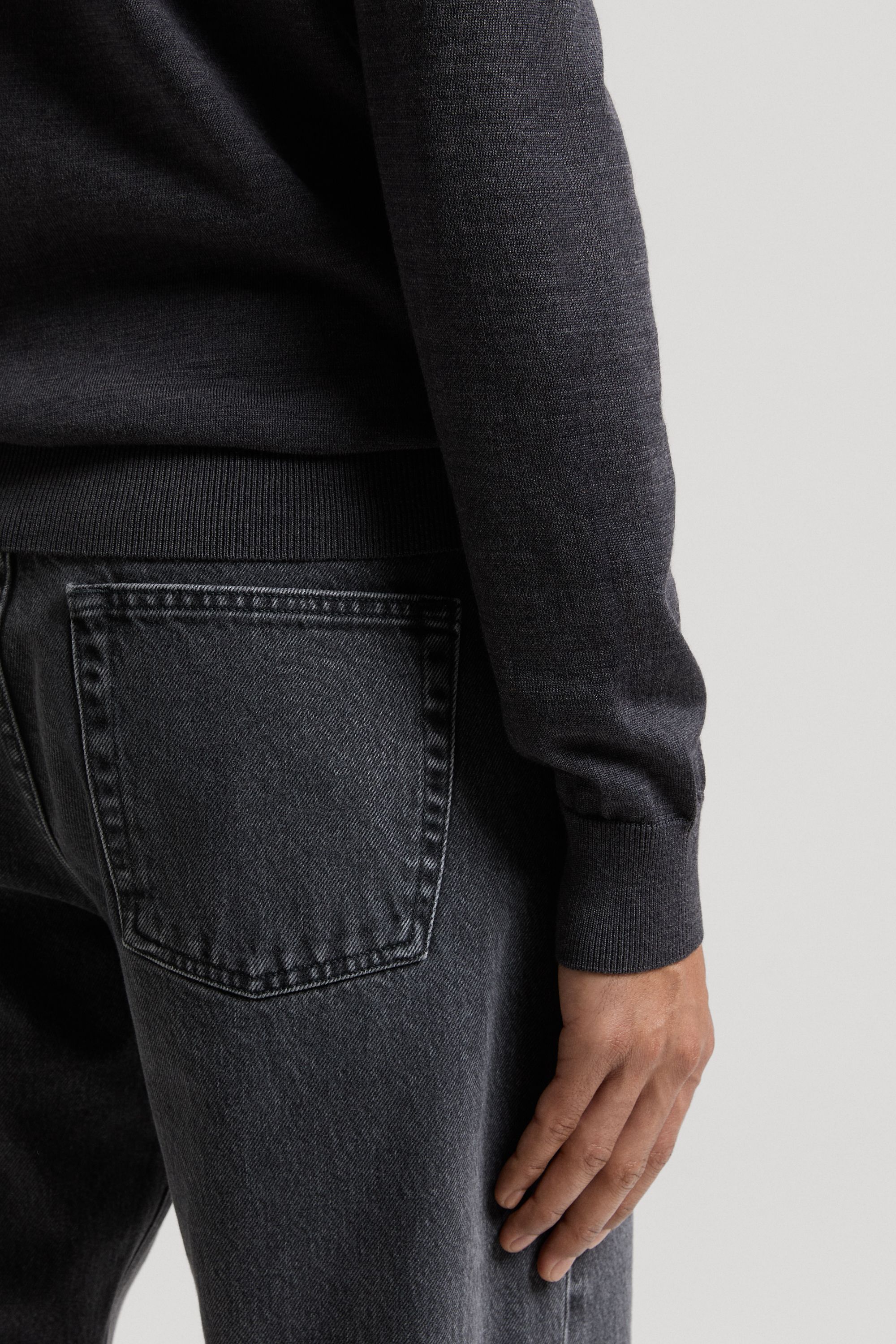 Image number 6 of The Merino Wool Polo - Archive