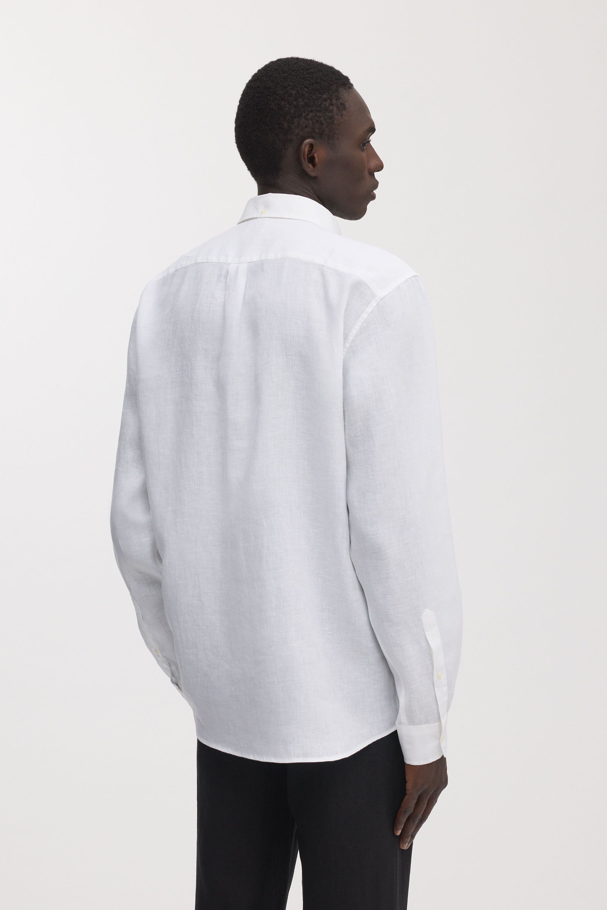 Image number 4 of The Linen Shirt