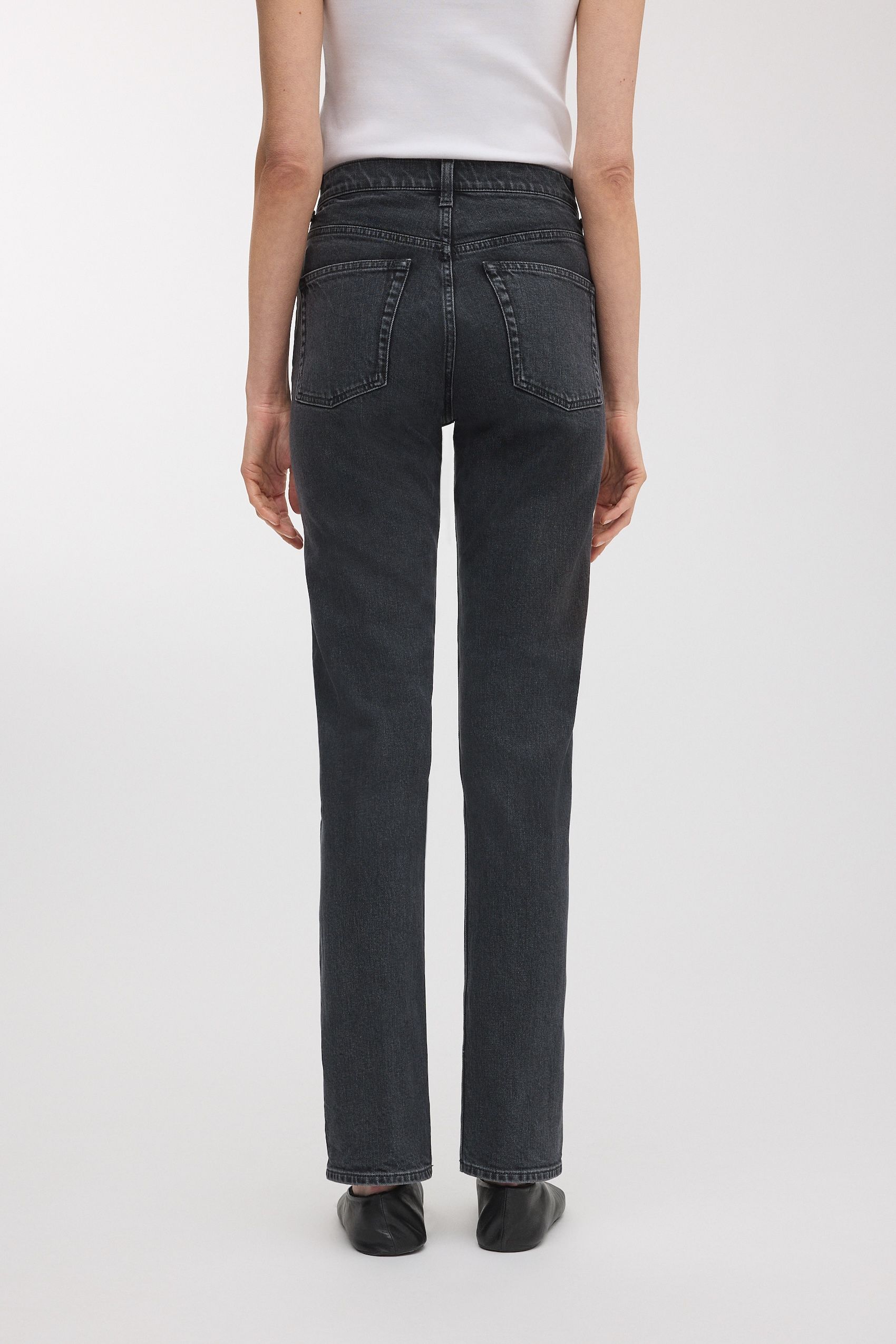Image number 4 of The Slim Jeans