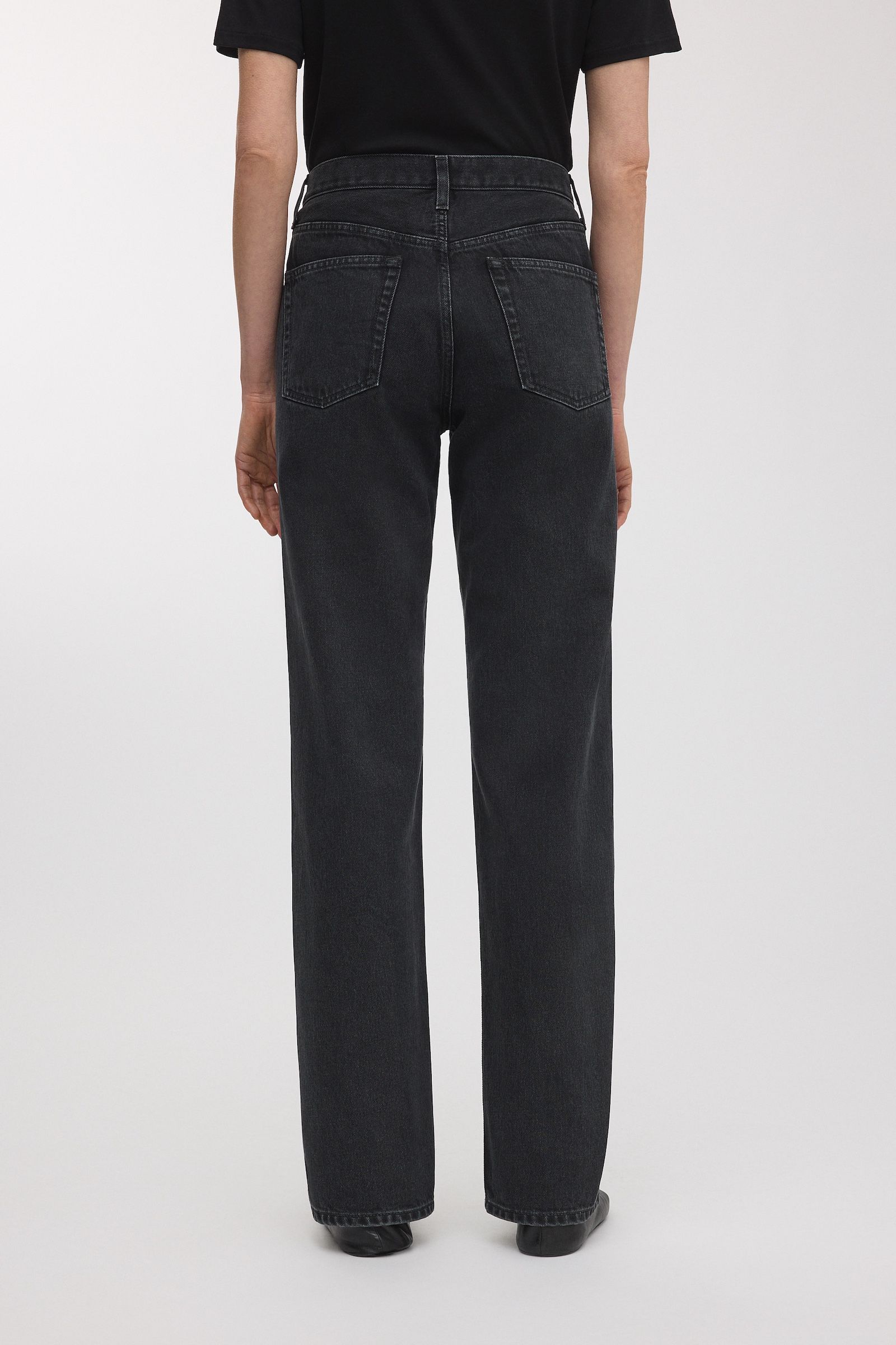Image number 4 of The Regular Jeans