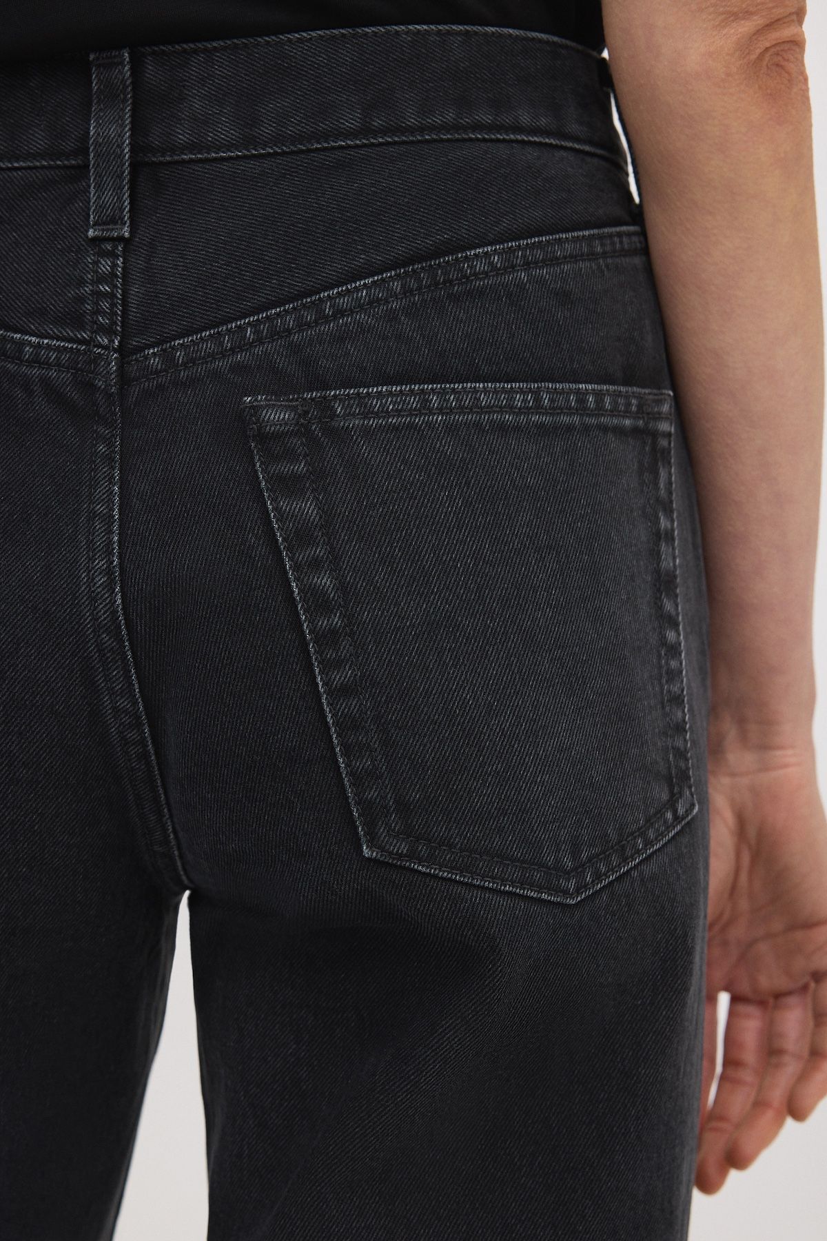 Image number 5 of The Regular Jeans