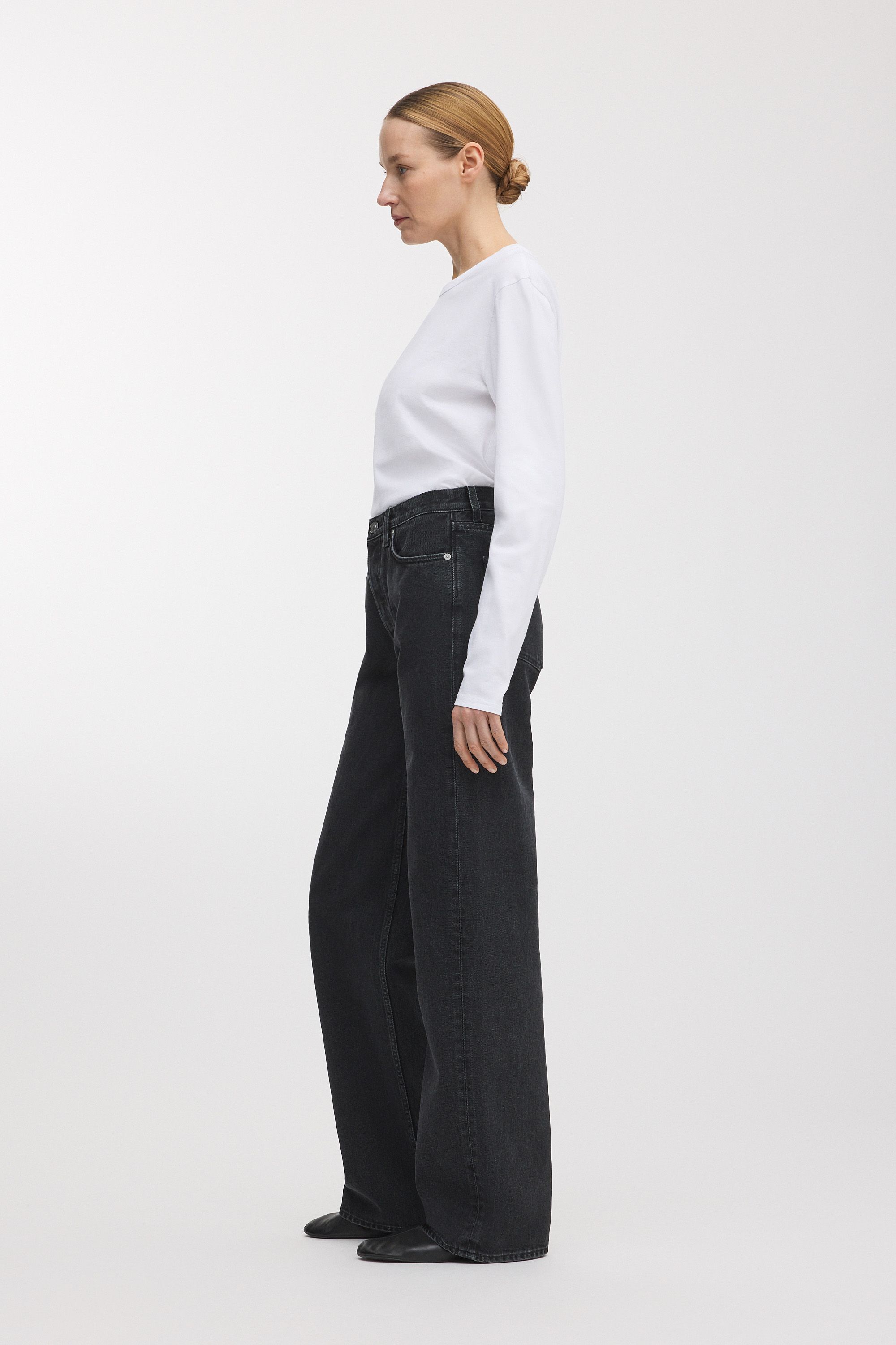 Image number 3 of The Loose Jeans