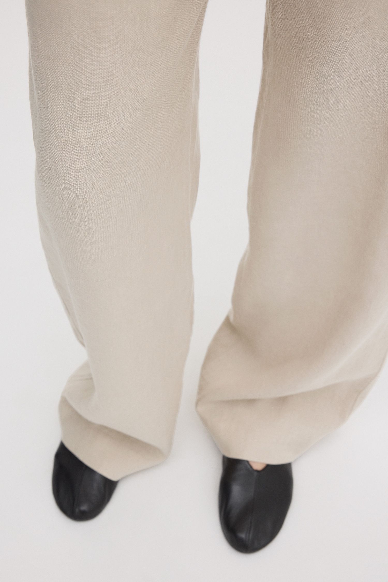 Image number 5 of The Linen Trousers