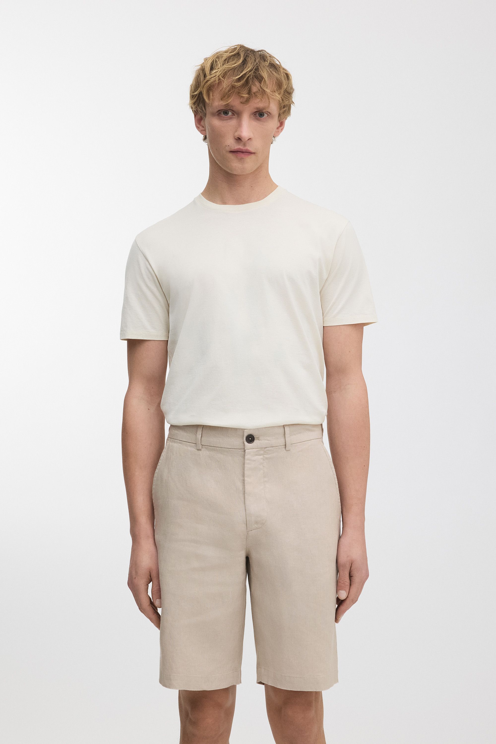 Image number 2 of The Linen Shorts