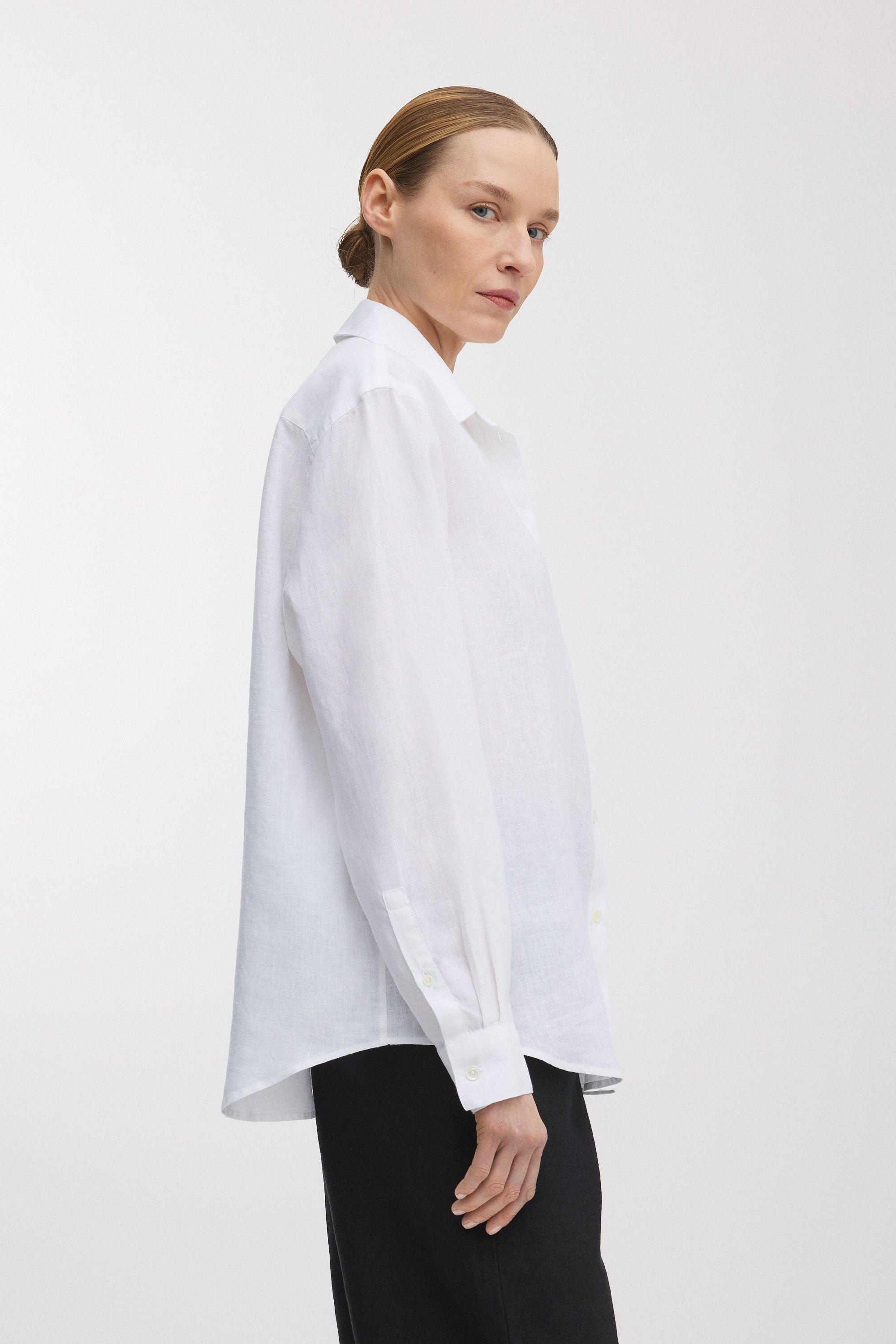 Image number 3 of The Linen Shirt
