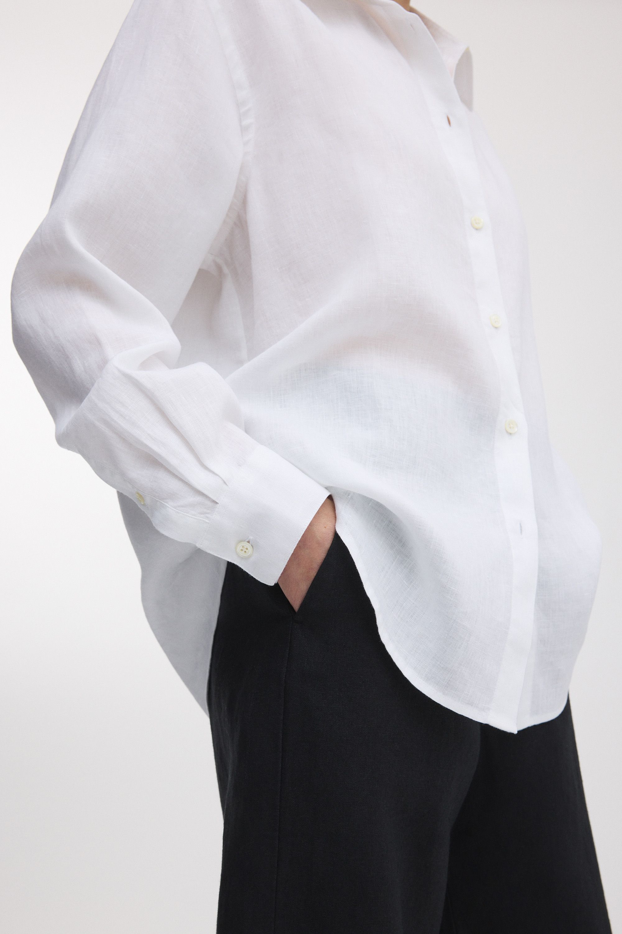 Image number 5 of The Linen Shirt