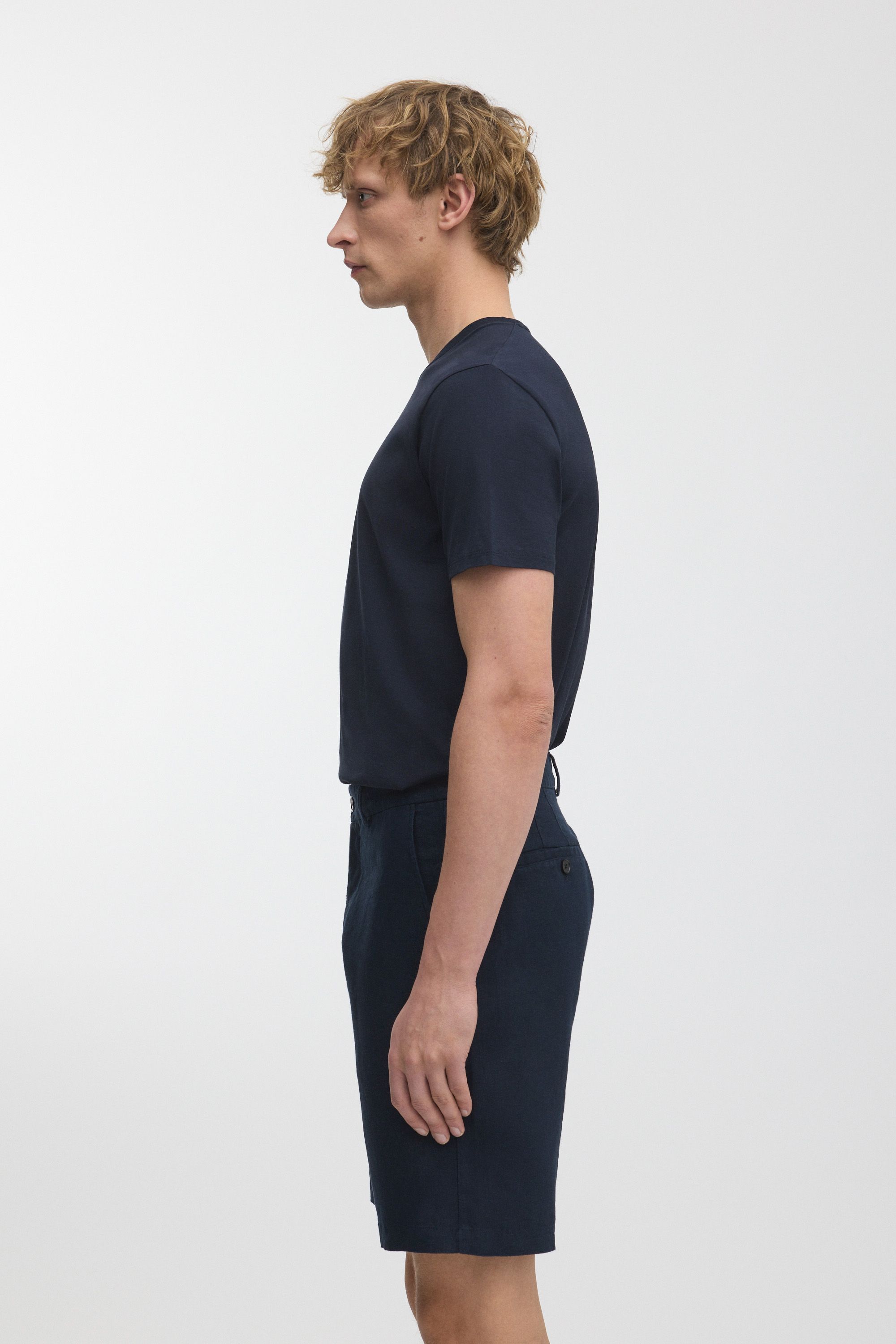 Image number 3 of The Linen Shorts