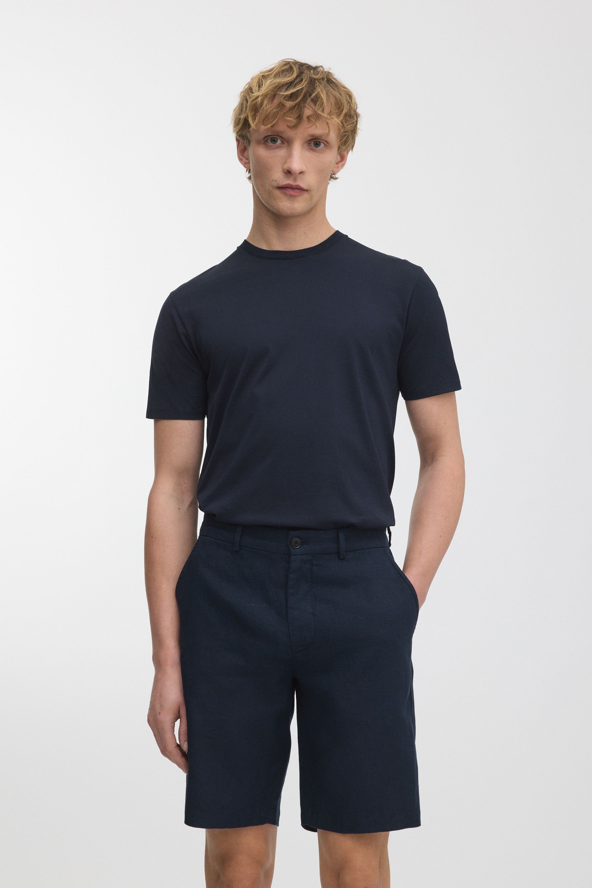 Image number 2 of The Linen Shorts