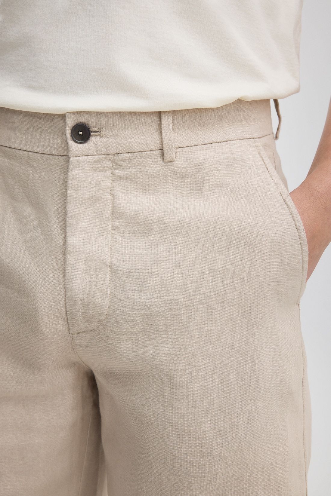 Image number 5 of The Linen Shorts