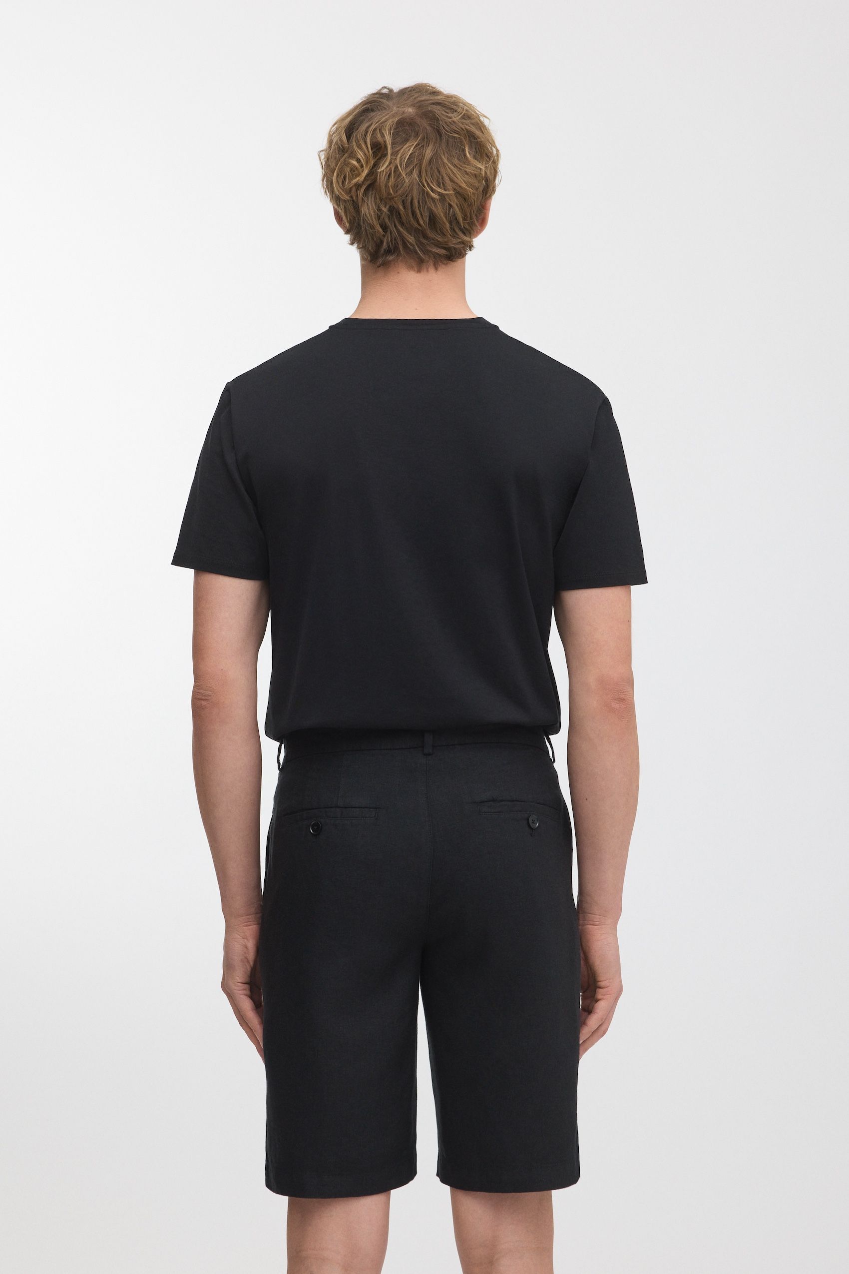 Image number 4 of The Linen Shorts