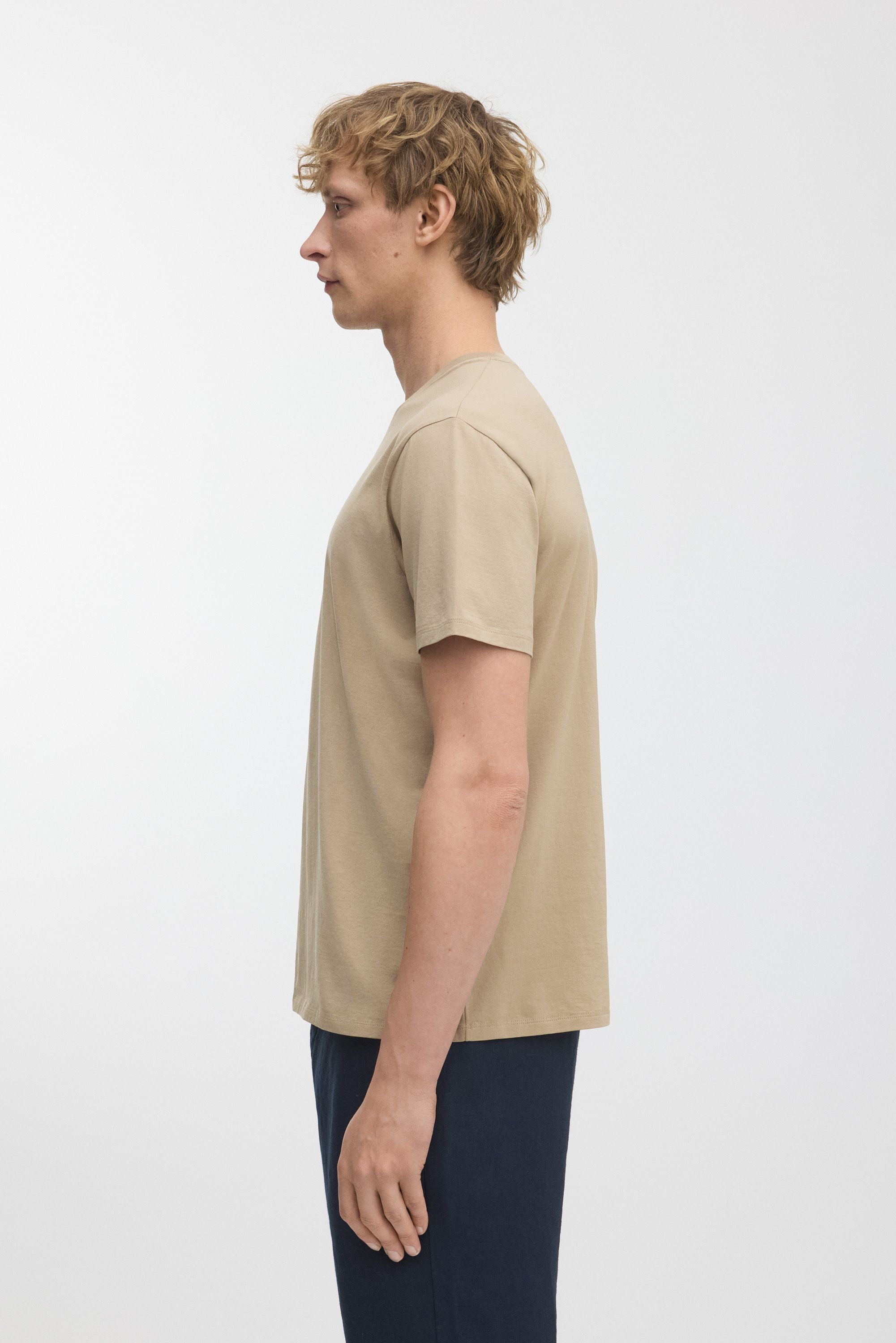 Image number 3 of The Lightweight T-Shirt
