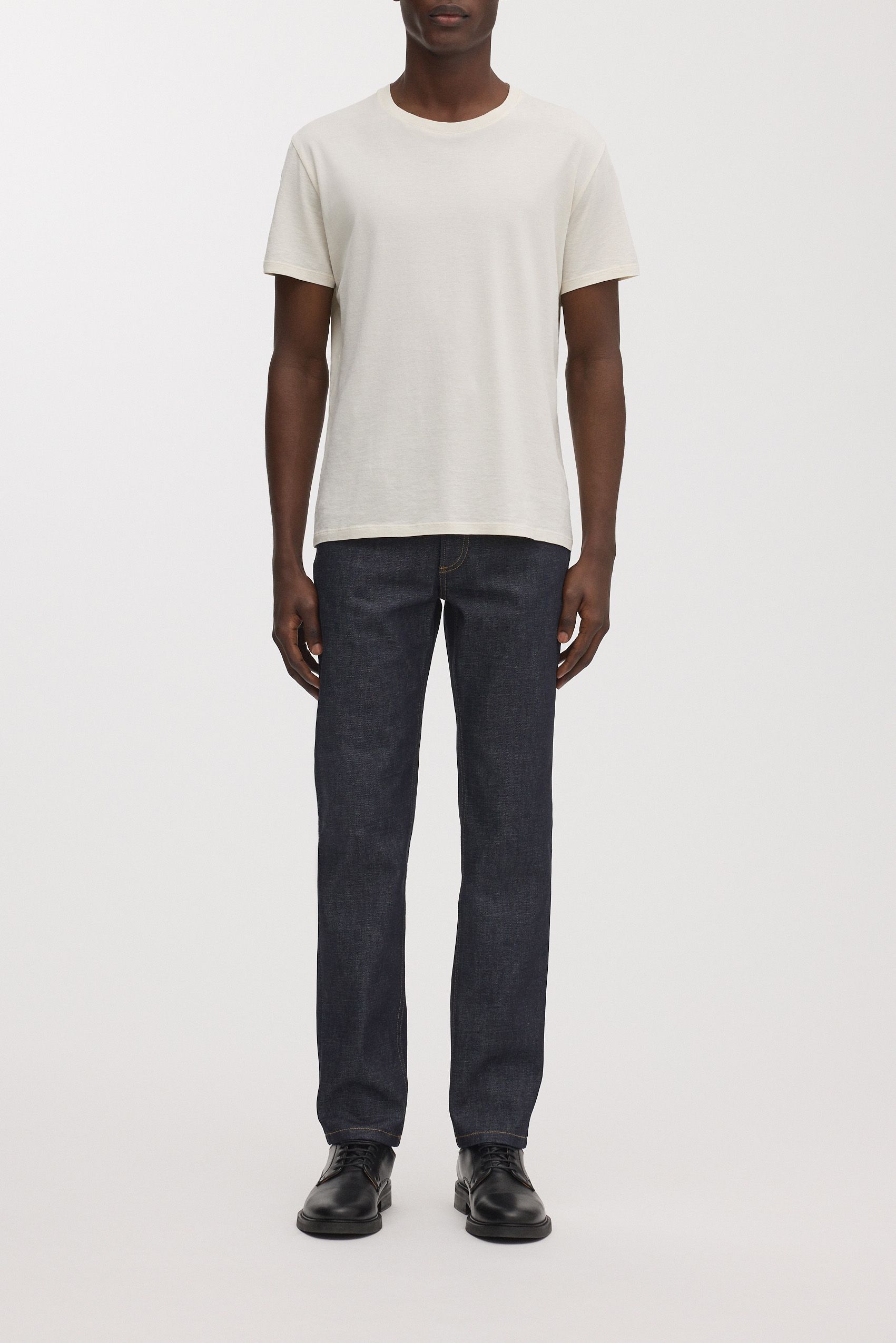Image number 2 of The Lightweight T-Shirt v2.0 - Archive