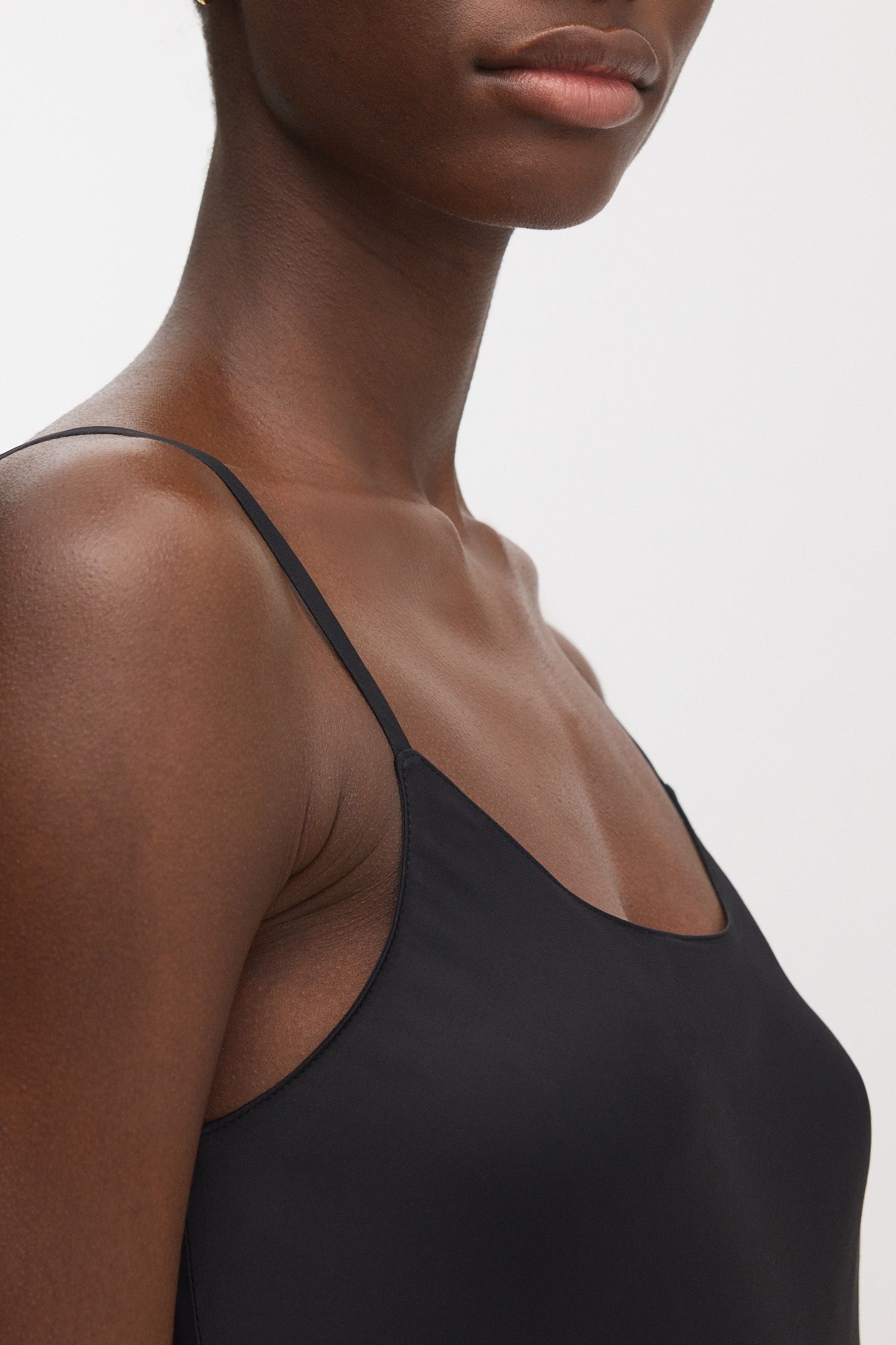 Image number 5 of The Slip Dress v1.0 - Archive