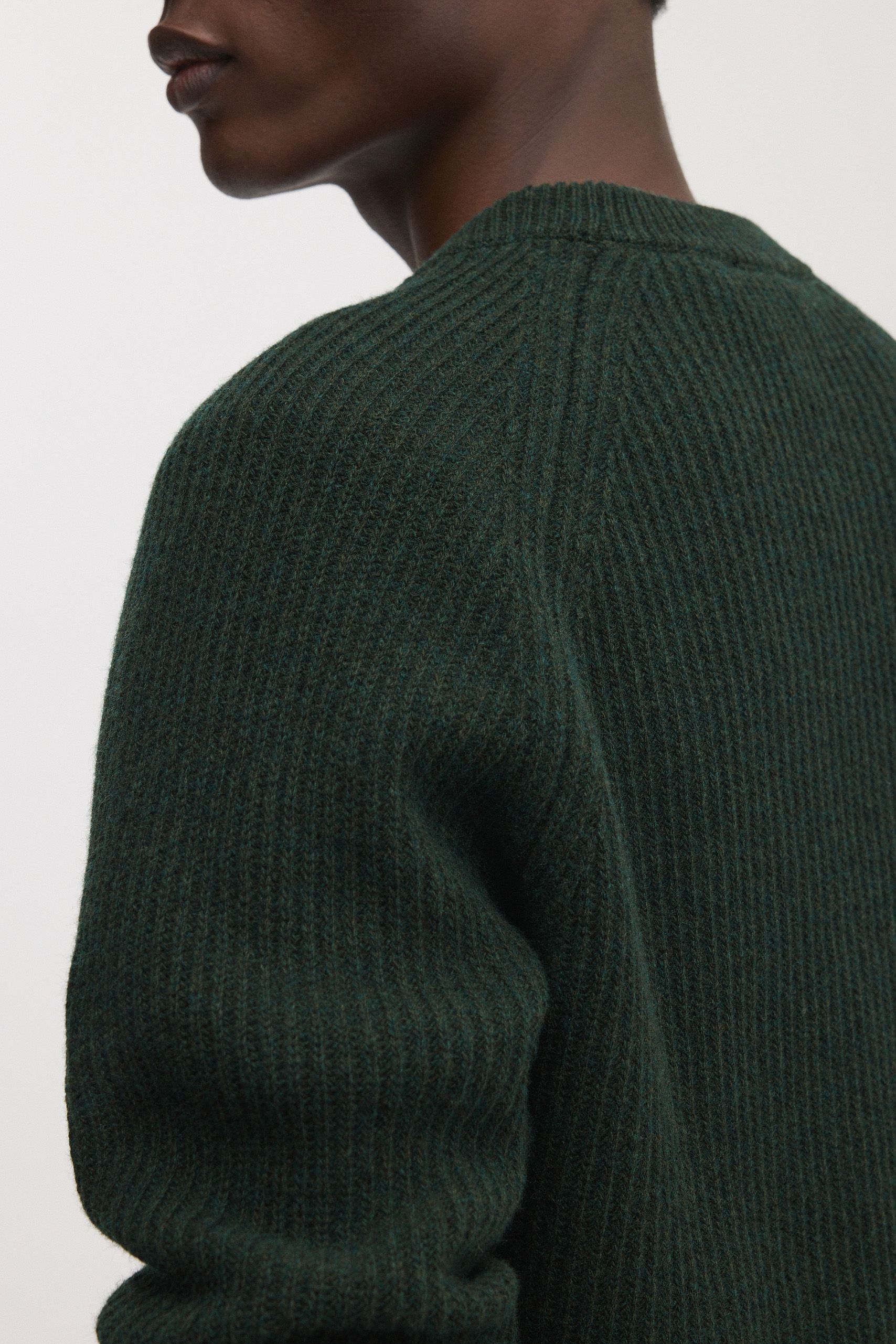 Image number 5 of The Heavy Wool Sweater v1.0 - Archive