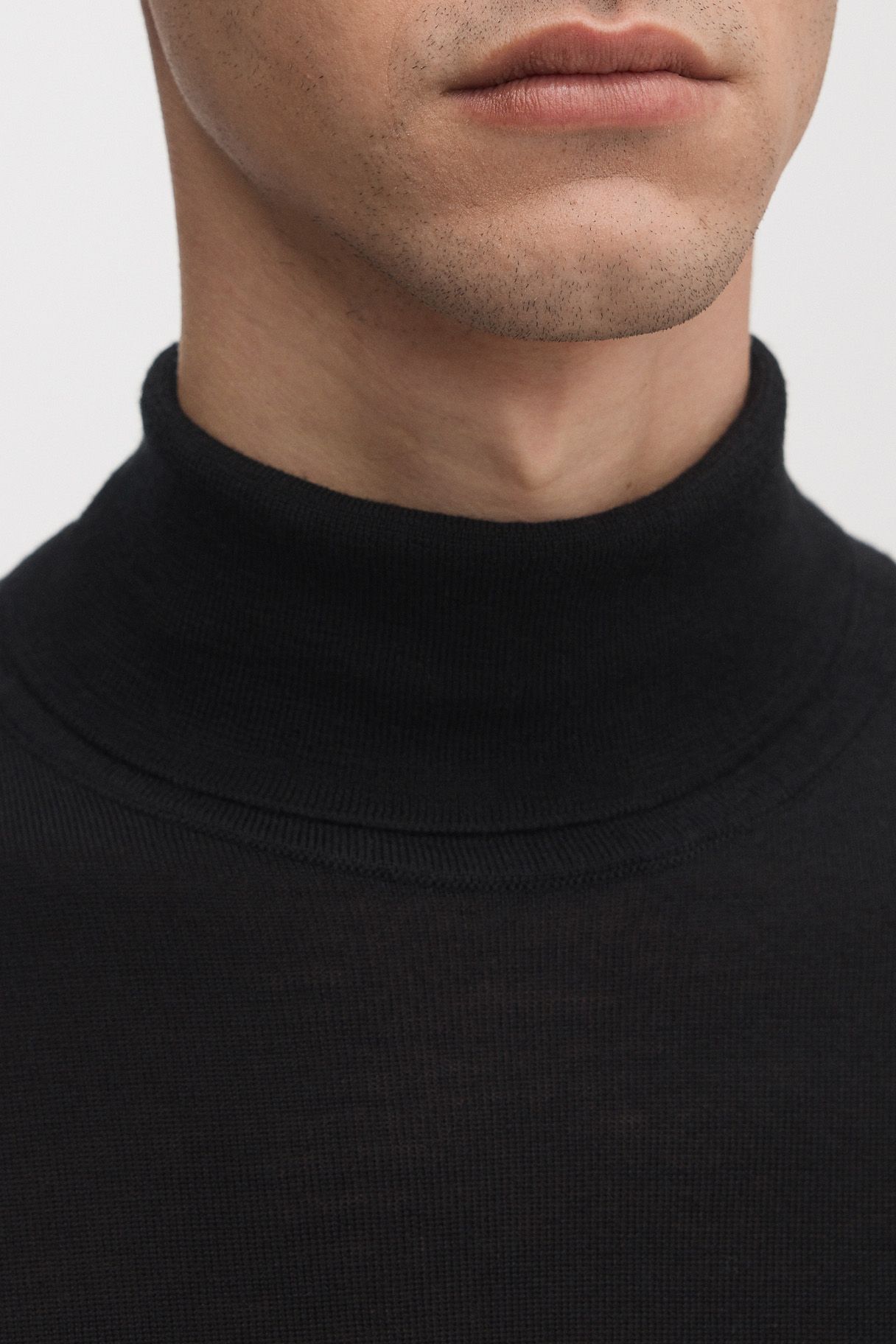 Image number 5 of The Merino Roll Neck v1.2 - Archive