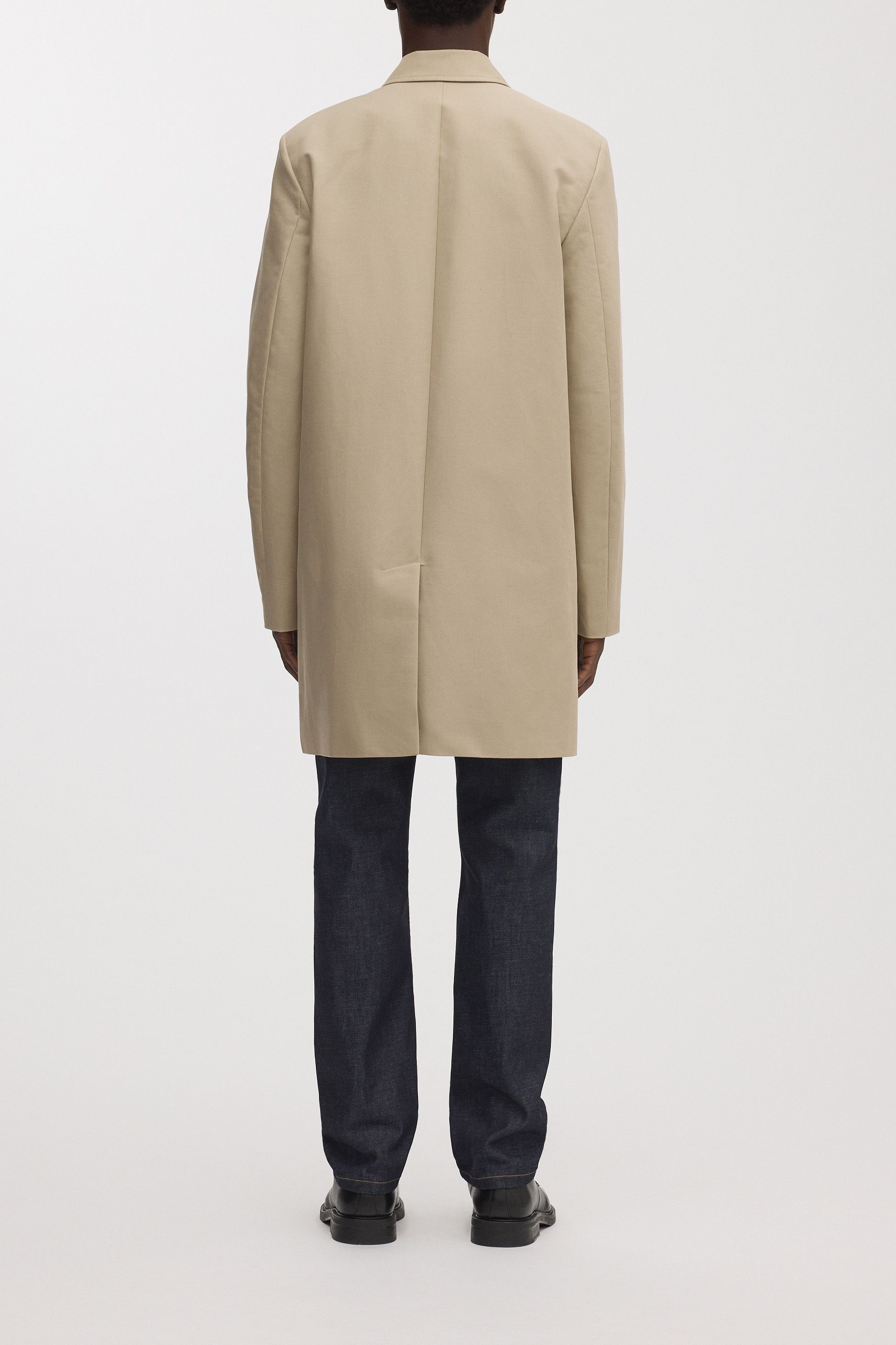 Image number 3 of The Car Coat v1.4 - Archive