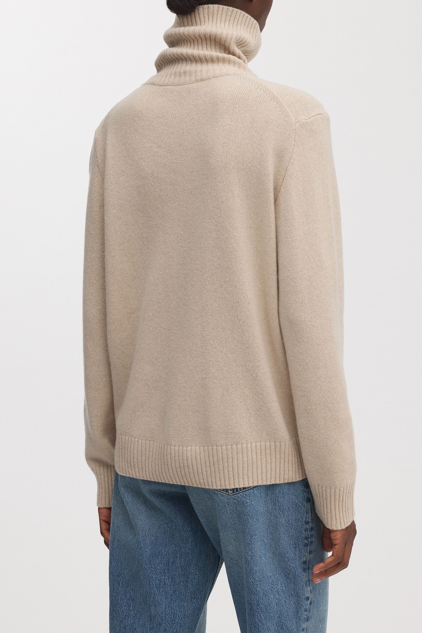 Image number 3 of The Cashmere Roll Neck v1.0 - Archive