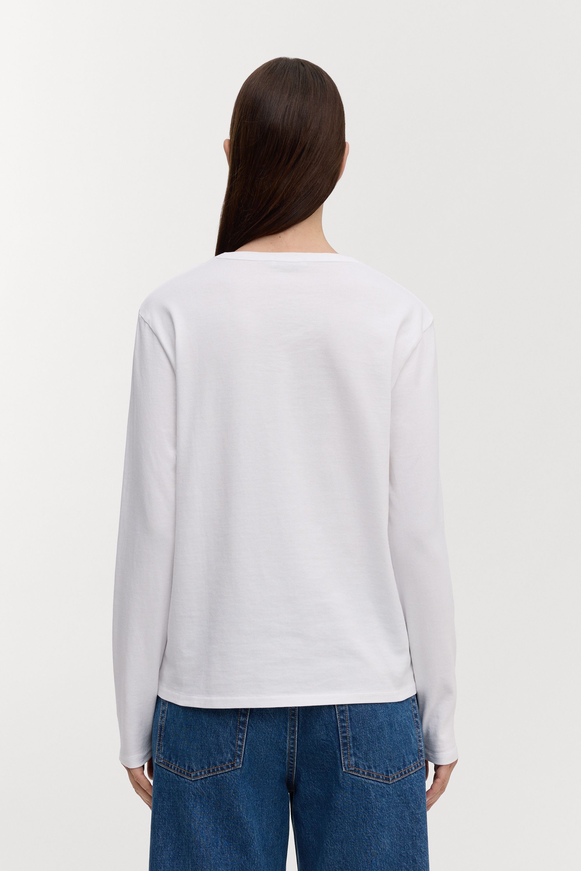 Image number 4 of The Long Sleeve T-Shirt